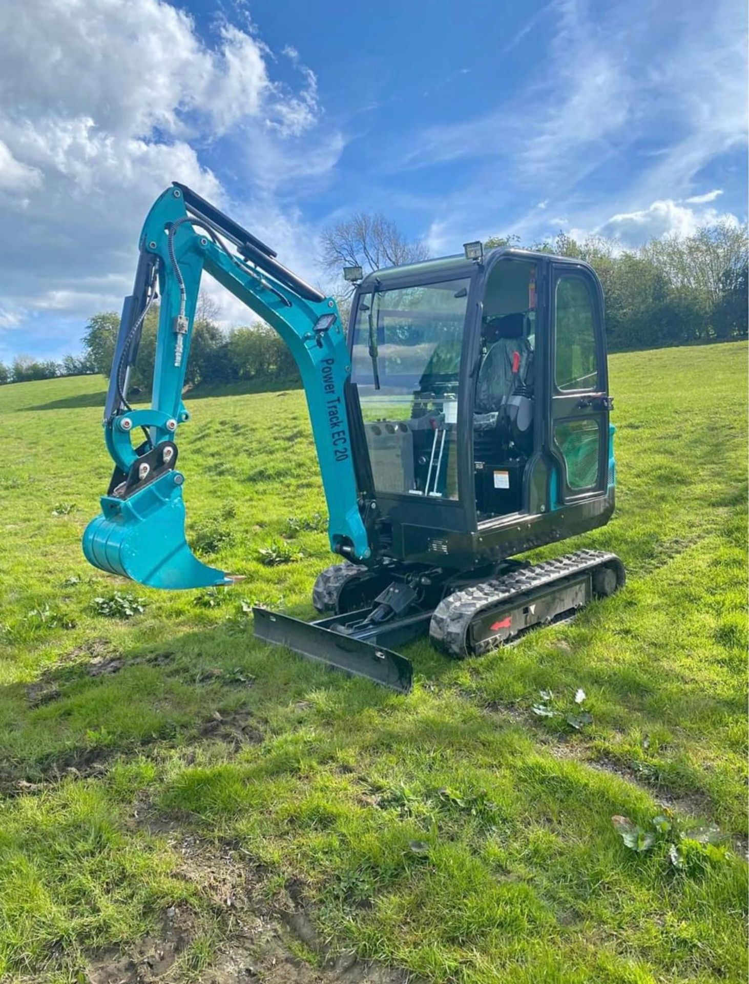 NEW/UNUSED BURIMI EC20 MINI EXCAVATOR