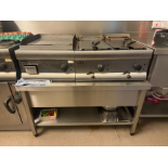LINCAT GRIDDLE/FLAT PLATE & DOUBLE ELECTRIC FRYER, INCLUDING PREP TABLE/STAND AS SEEN IN PHOTO