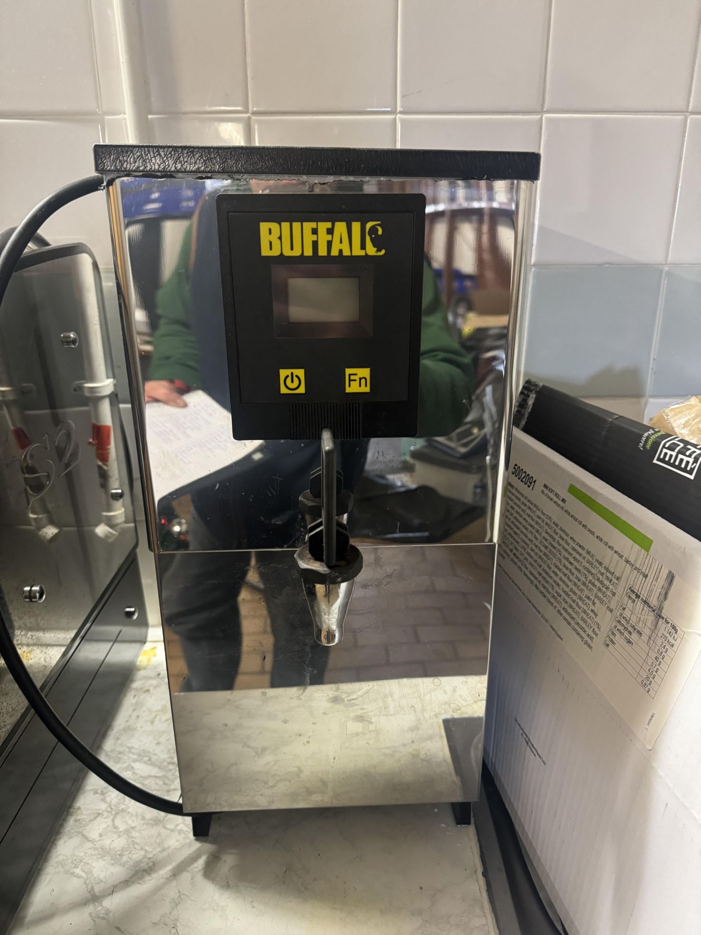 BUFFALO WATER BOILER - 240V