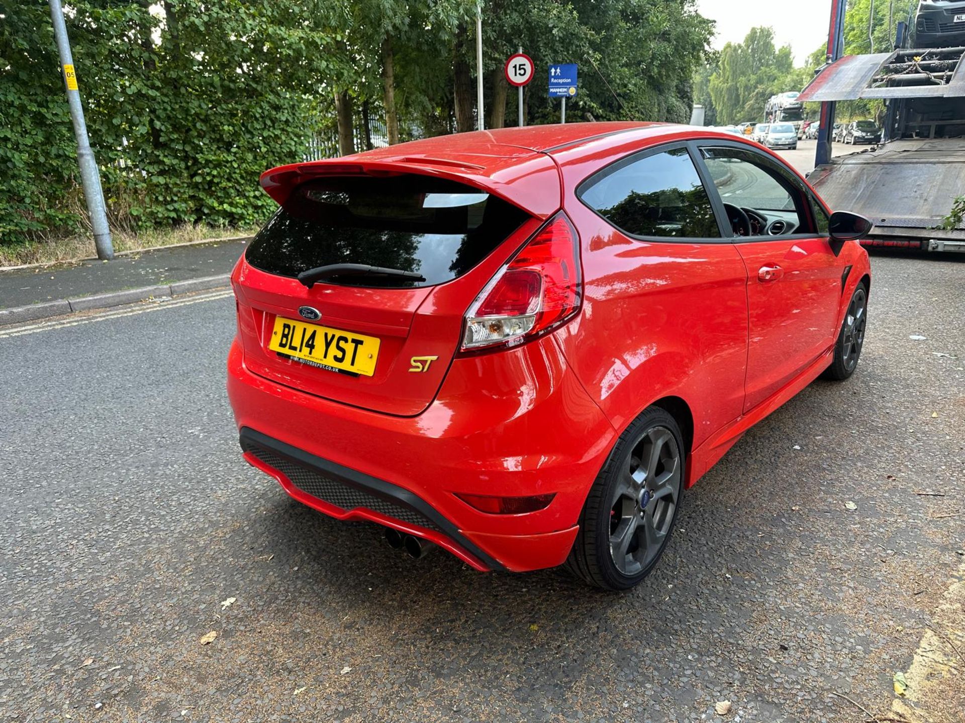 2014 14 FIESTA ST HATCHBACK - 63K MILES - STARTS AND DRIVES - Image 9 of 13