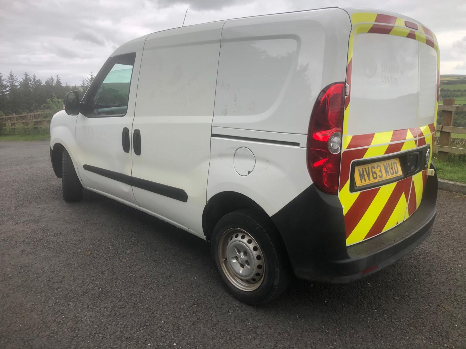 2013 63 VAUXHALL COMBO PANEL VAN - EX WATER BOARD - 47K MILES - STARTS AND DRIVES - Image 7 of 15