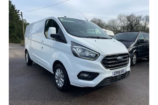 2019 (19) FORD TRANSIT CUSTOM 2.0 ECOBLUE 130PS LOW ROOF LIMITED VAN - Image 3 of 22