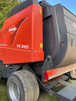 2013 KUHN 2160 BALER