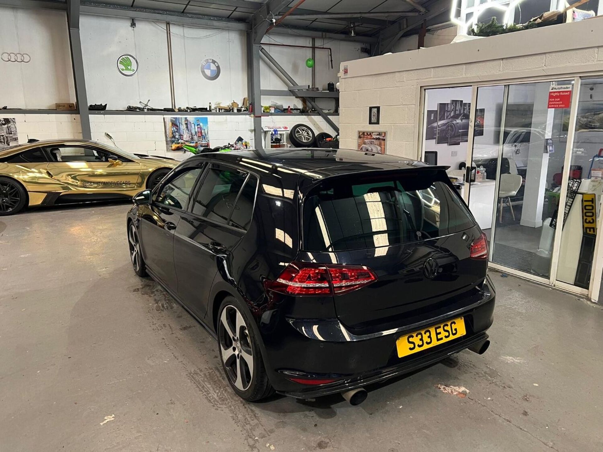 VOLKSWAGEN GOLF HATCHBACK 2.0 TSI BLUEMOTION TECH GTI (2013) - 89K MILES - Image 2 of 20