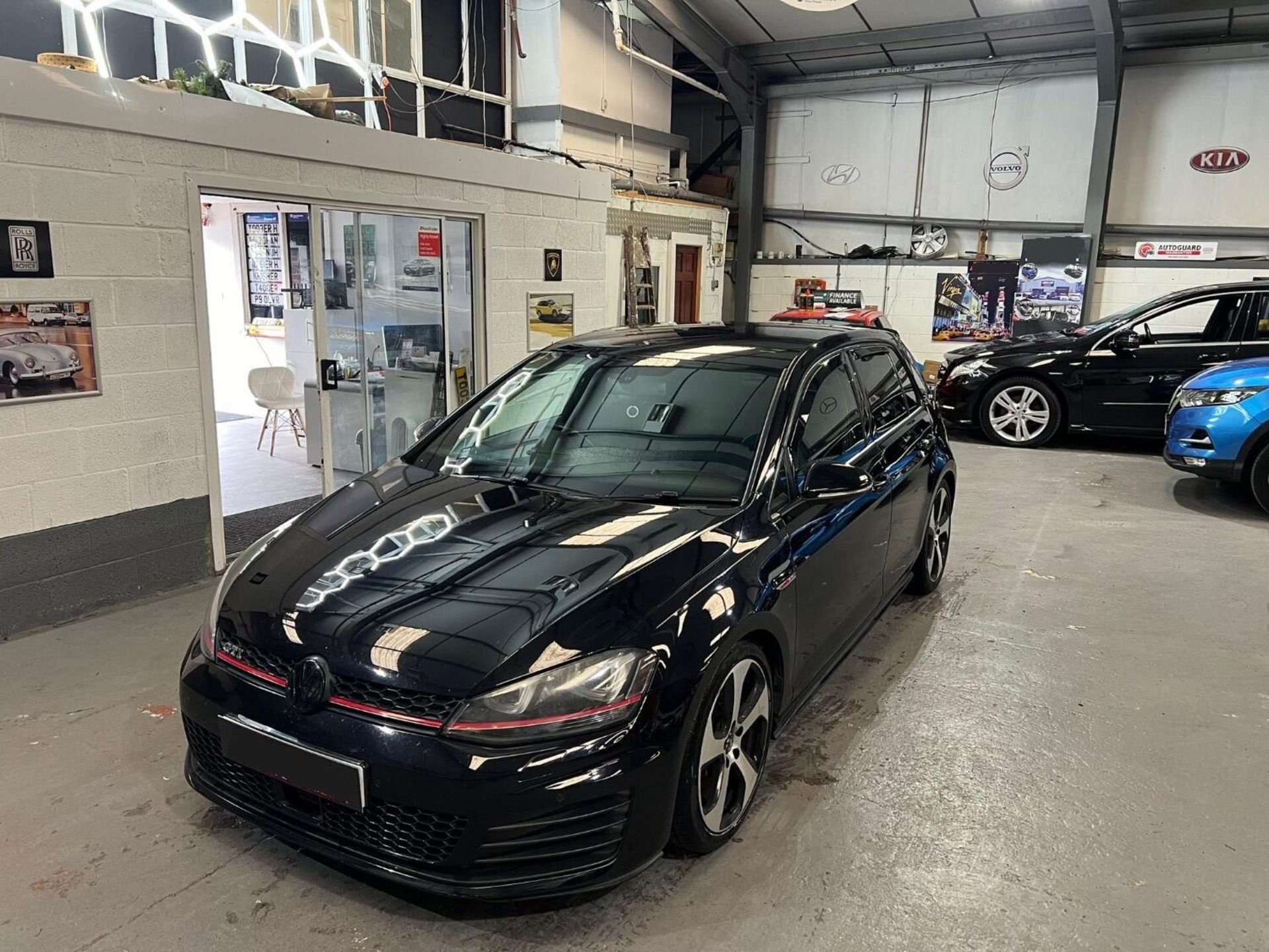 VOLKSWAGEN GOLF HATCHBACK 2.0 TSI BLUEMOTION TECH GTI (2013) - 89K MILES - Image 6 of 20