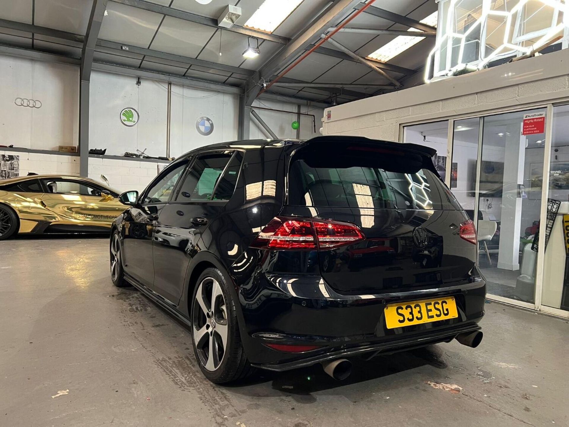 VOLKSWAGEN GOLF HATCHBACK 2.0 TSI BLUEMOTION TECH GTI (2013) - 89K MILES - Image 9 of 20