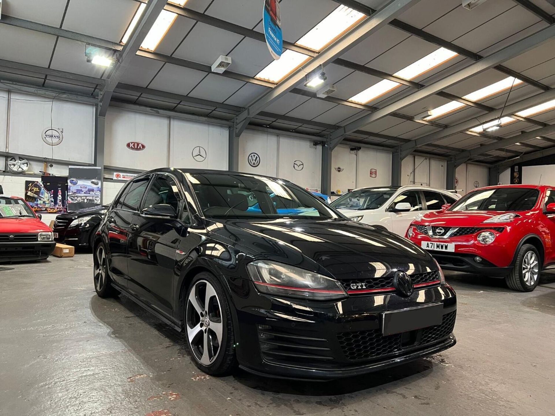 VOLKSWAGEN GOLF HATCHBACK 2.0 TSI BLUEMOTION TECH GTI (2013) - 89K MILES