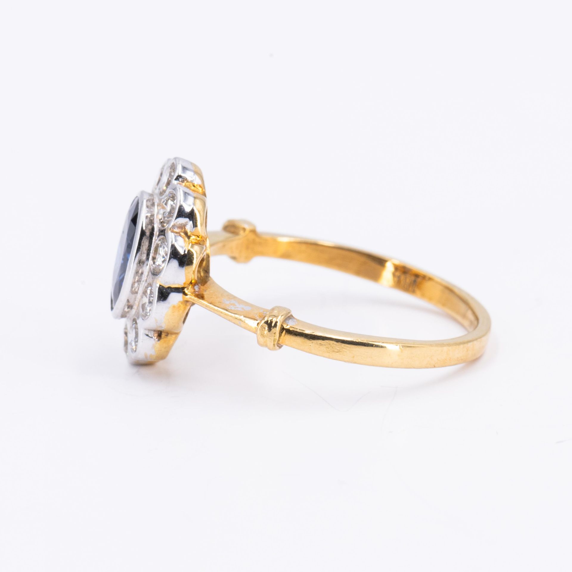 Zarter Saphir-Diamant-Ring - Bild 2 aus 6