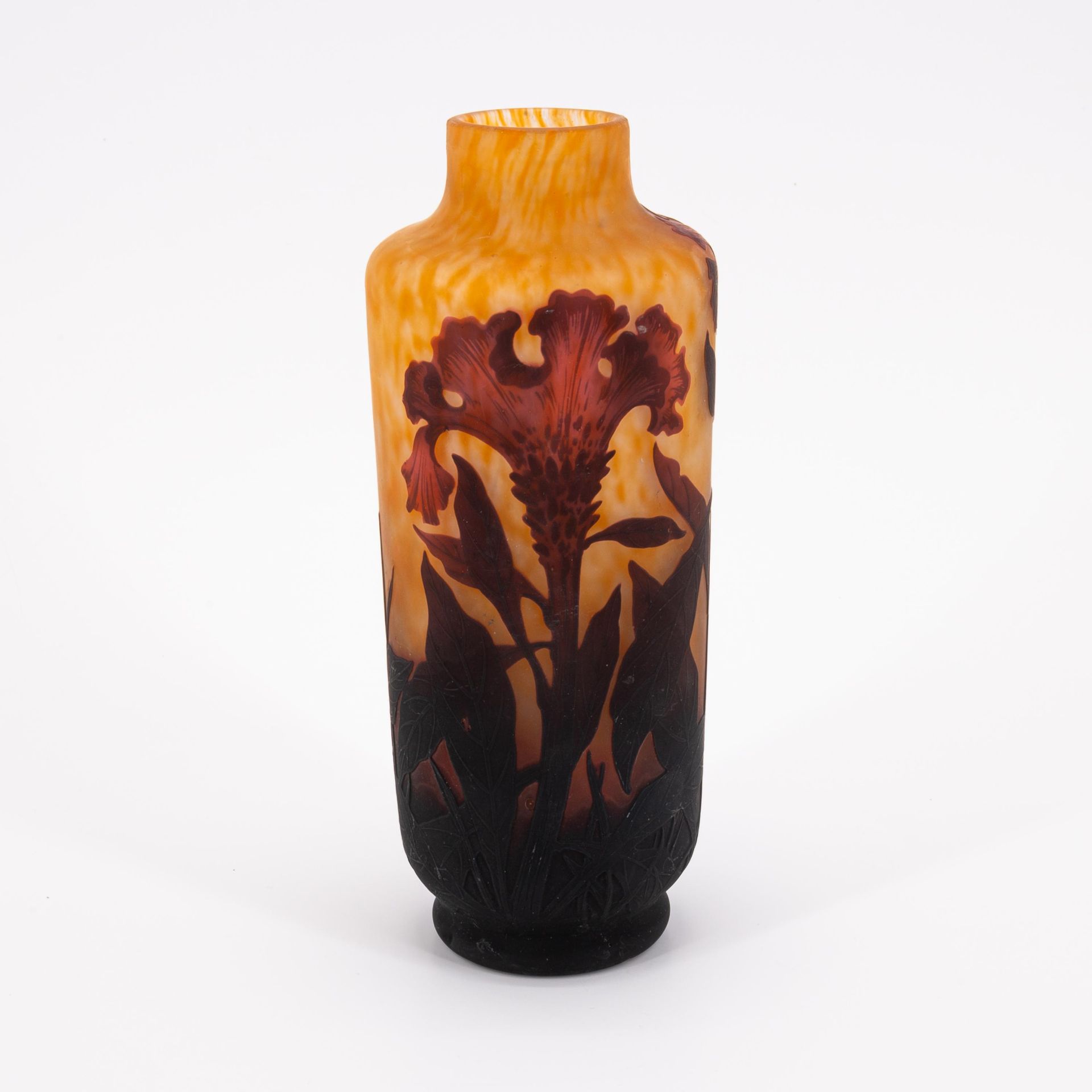 Daum Frères: Kleine zylindrische Vase mit exotischem Blumendekor - Image 3 of 7