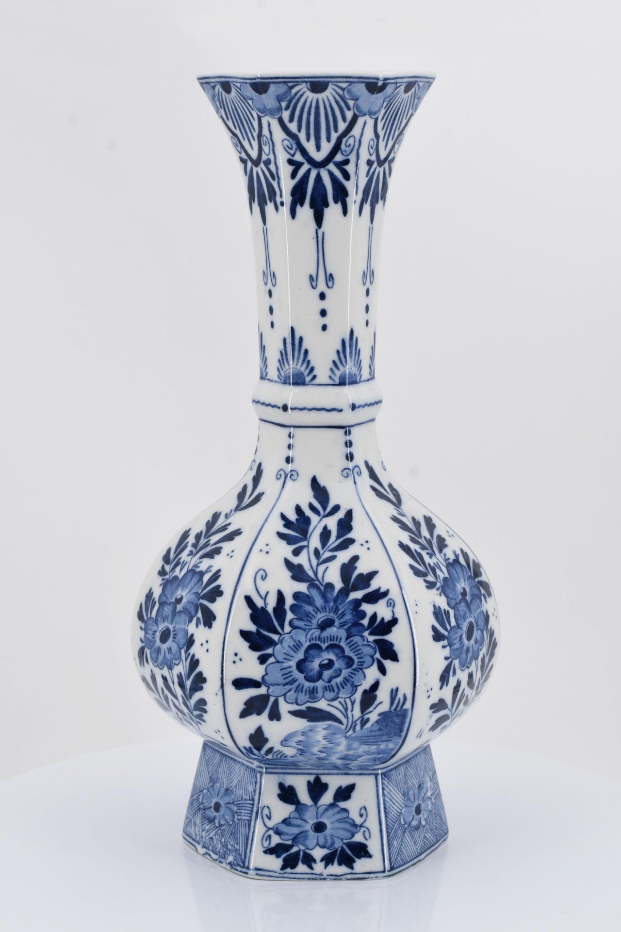 Großes Konvolut Vasen und Teller - Image 6 of 27
