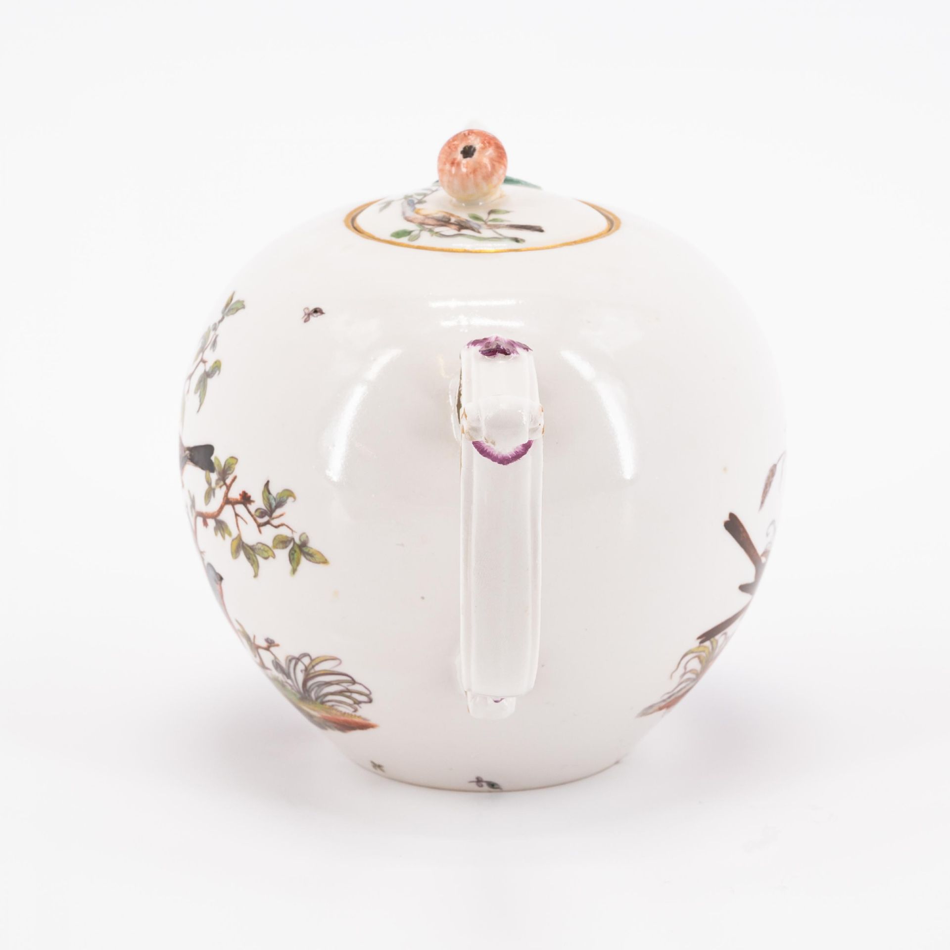 Teekanne mit Vogeldekor und Tasse mit Untertasse und Blumendekor - Bild 2 aus 11
