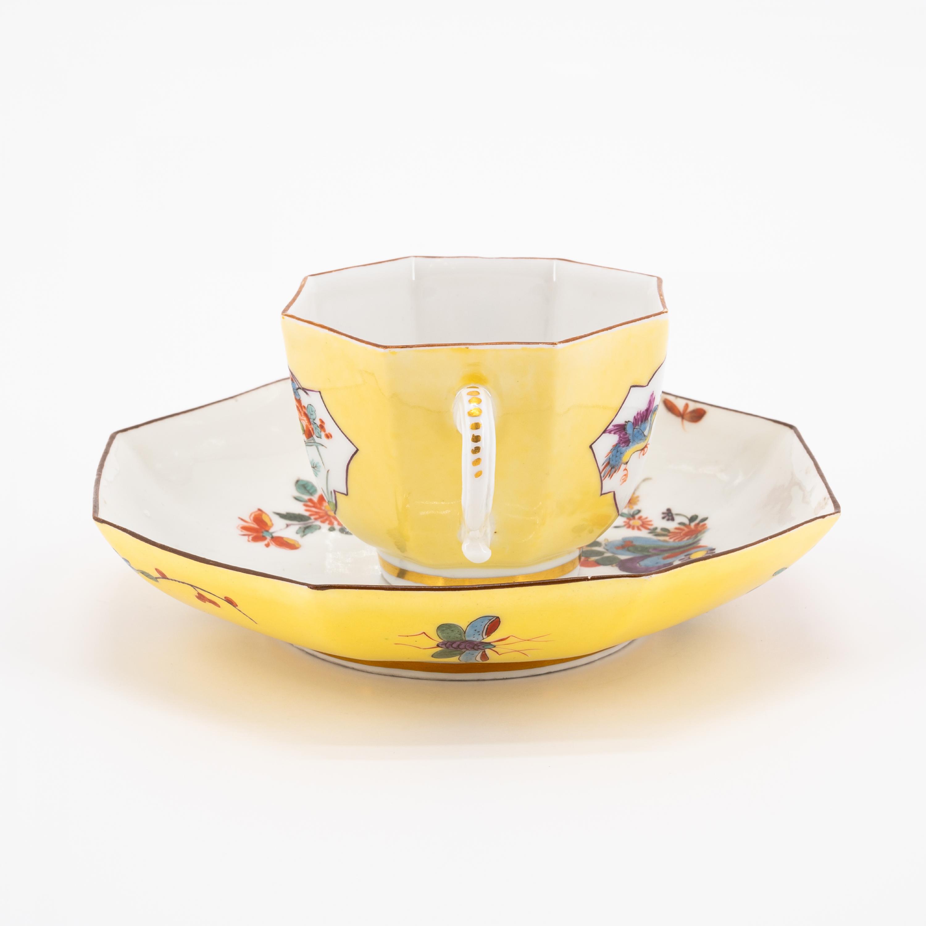 TWO PORCELAIN CUP WITH DOUBLE HANDLES & SAUCERS WITH KAKIEMON DECOR AND YELLOW GROUND - Image 4 of 11