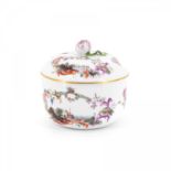 PORCELAIN SUGAR BOWL WITH LID WITH LANDSCAPE CARTOUCHES AND FLOWER FINIAL