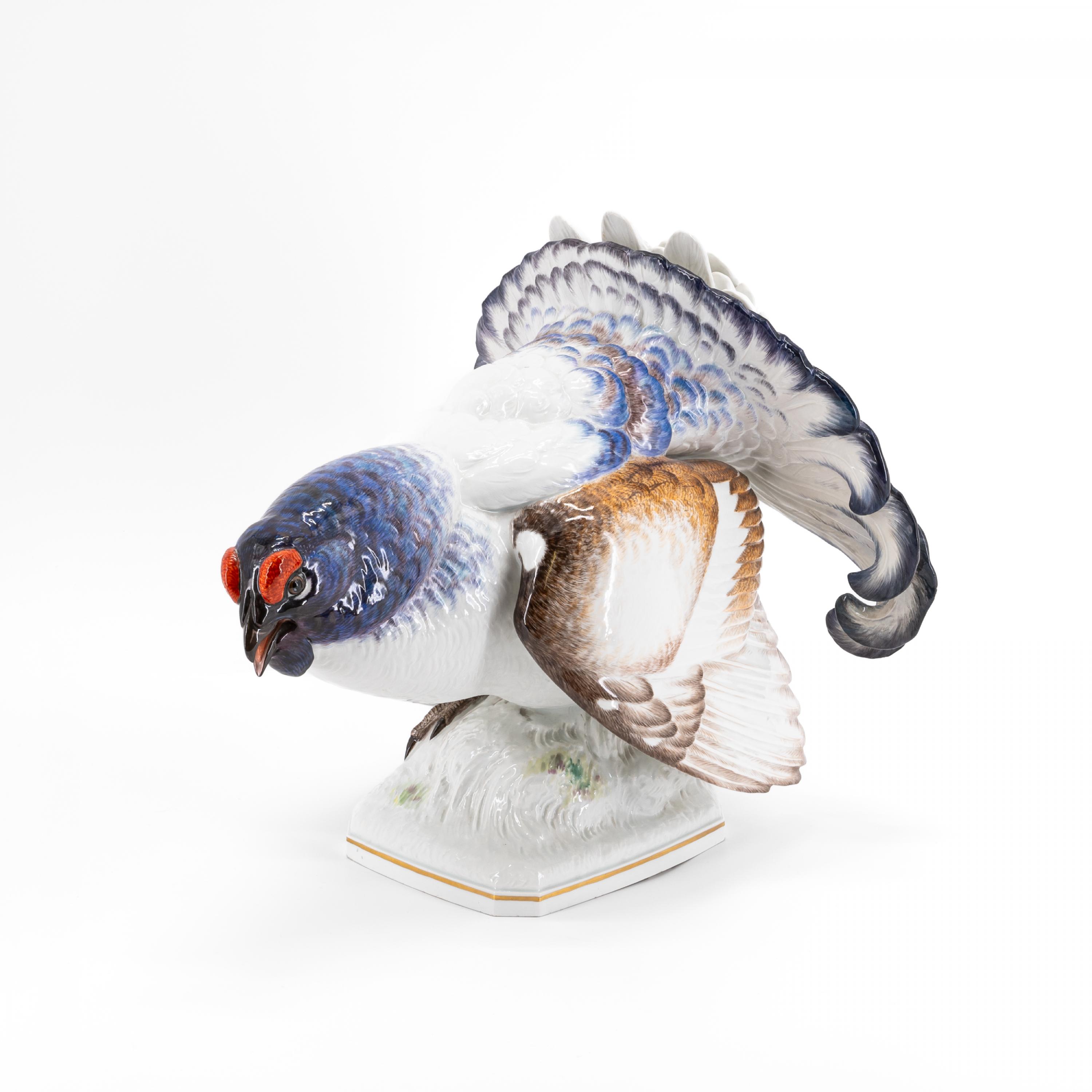 LARGE PORCELAIN WOOD GROUSE