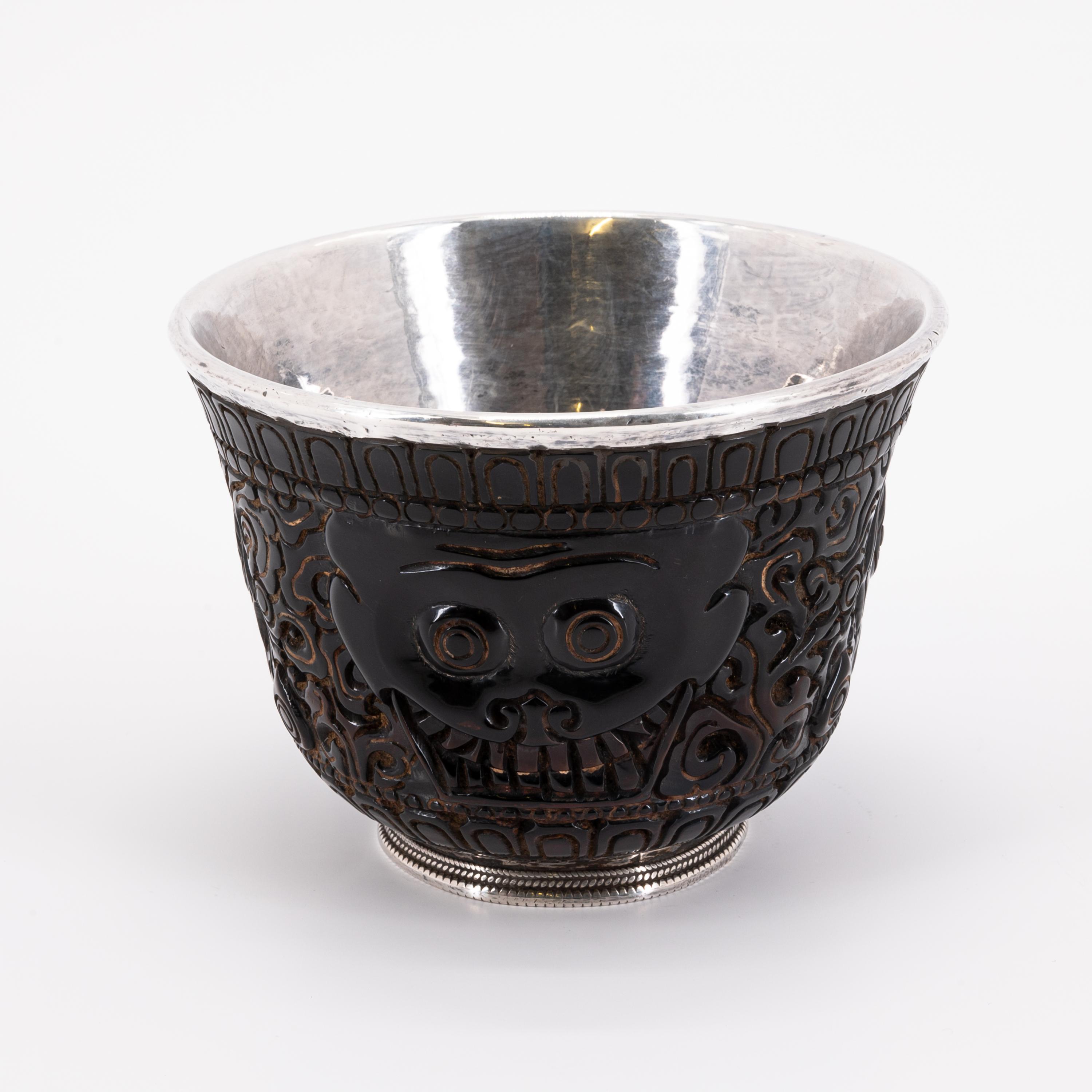 AMBER RITUAL VESSEL WITH FACES AND ORNAMENTAL DECORATION - Image 3 of 6