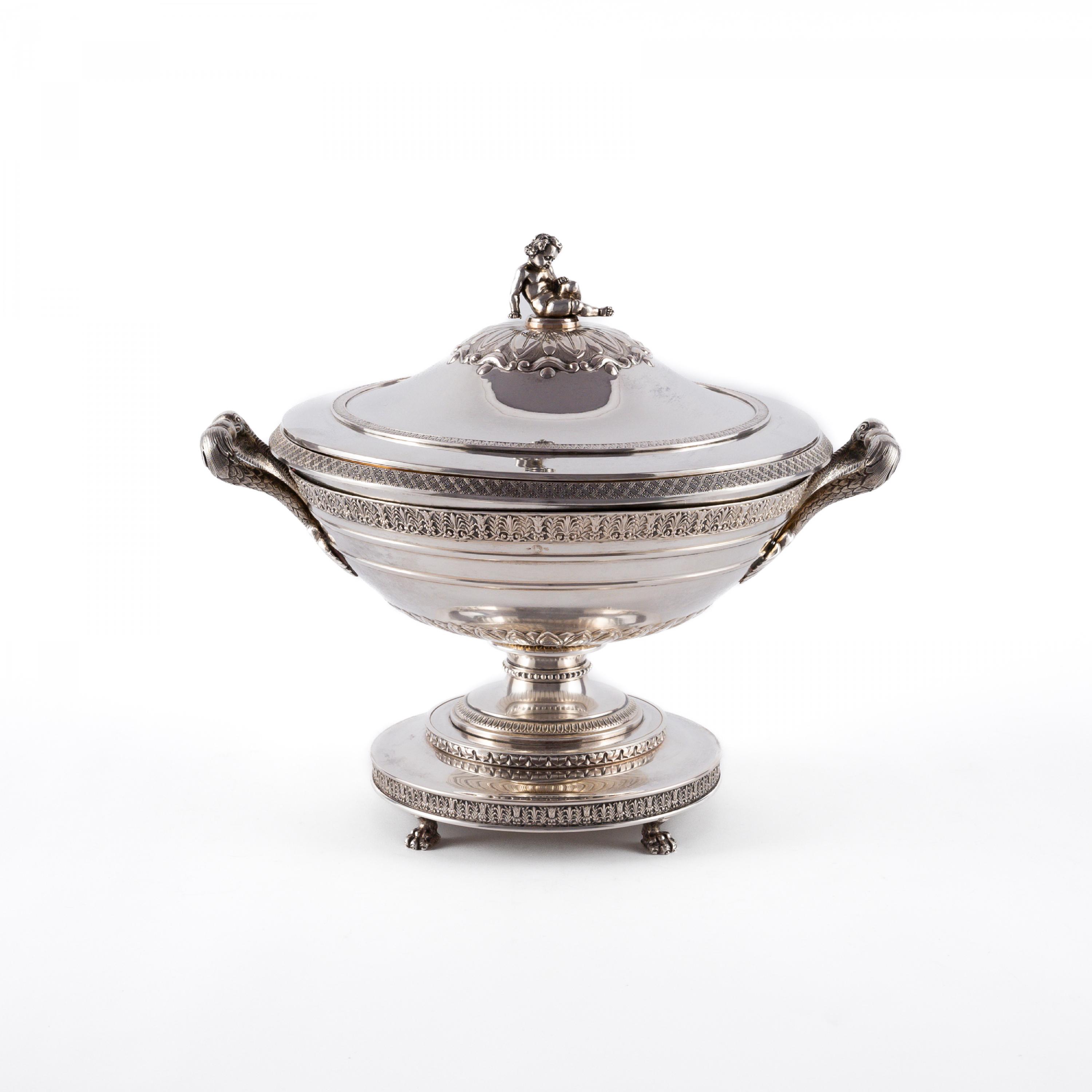 FOOTED SILVER LID BOWL WITH DOLPHIN DECOR - Image 2 of 7