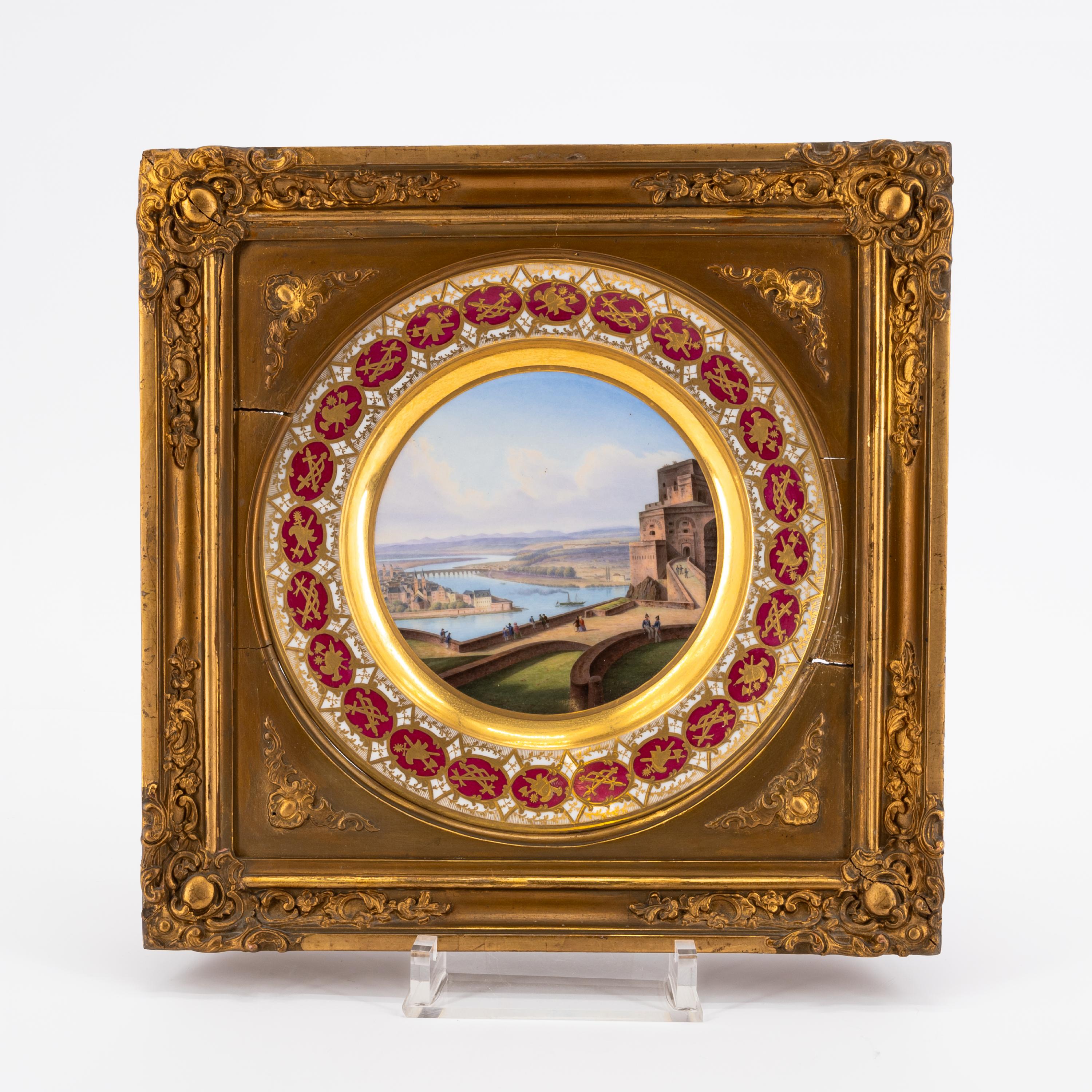 EXEPTIONAL SERIES OF TWELVE PORCELAIN PLATES WITH ROMANTIC VIEWS OF THE RHINE - Image 5 of 26