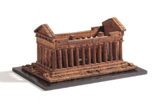 Grand Tour Korkmodell eines antiken Tempels von Paestum