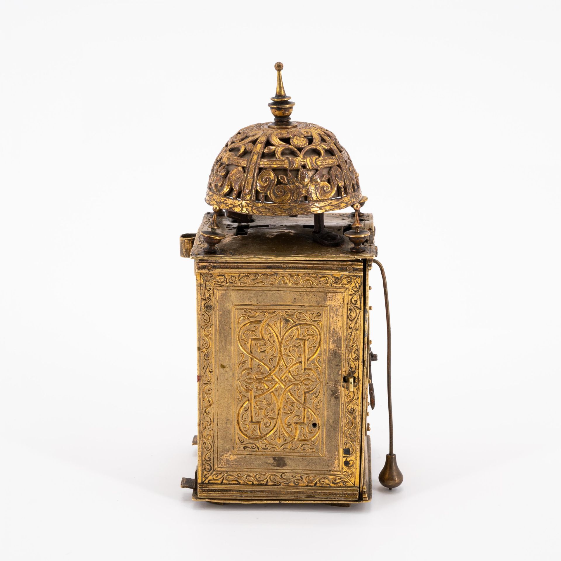 BRASS TABERNACLE CLOCK WITH FRONT ZAPPLER - Image 5 of 6