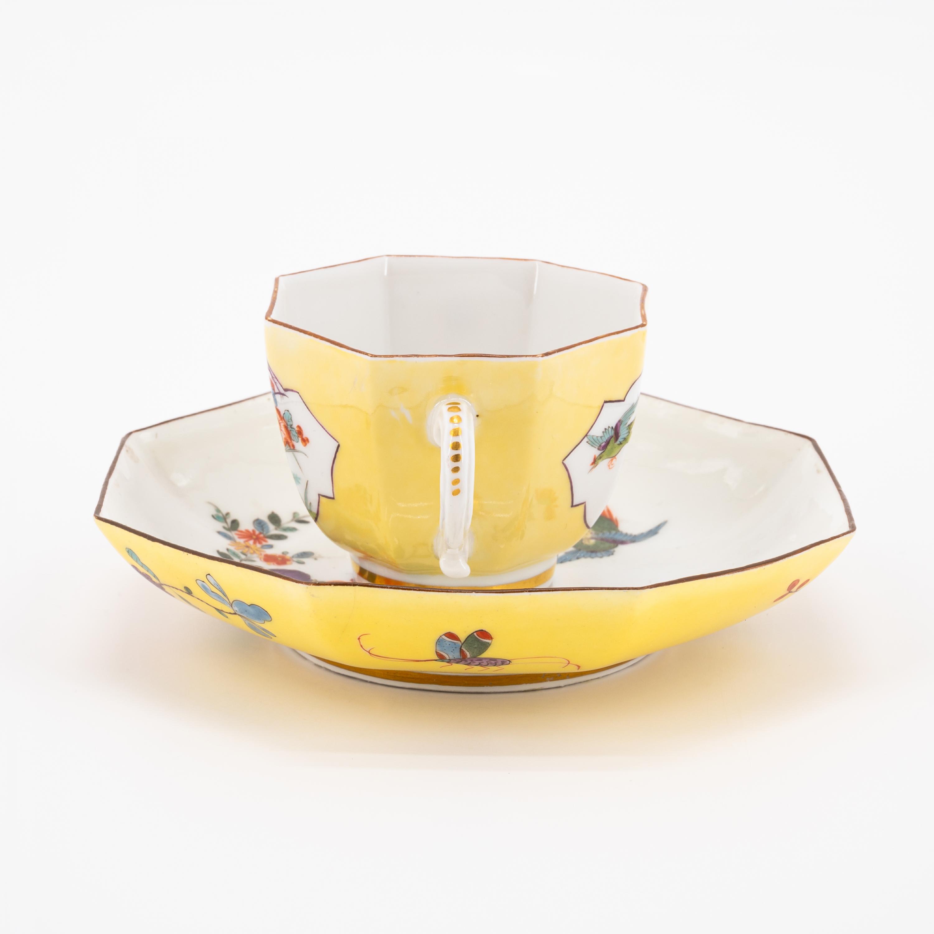 TWO PORCELAIN CUP WITH DOUBLE HANDLES & SAUCERS WITH KAKIEMON DECOR AND YELLOW GROUND - Image 2 of 11