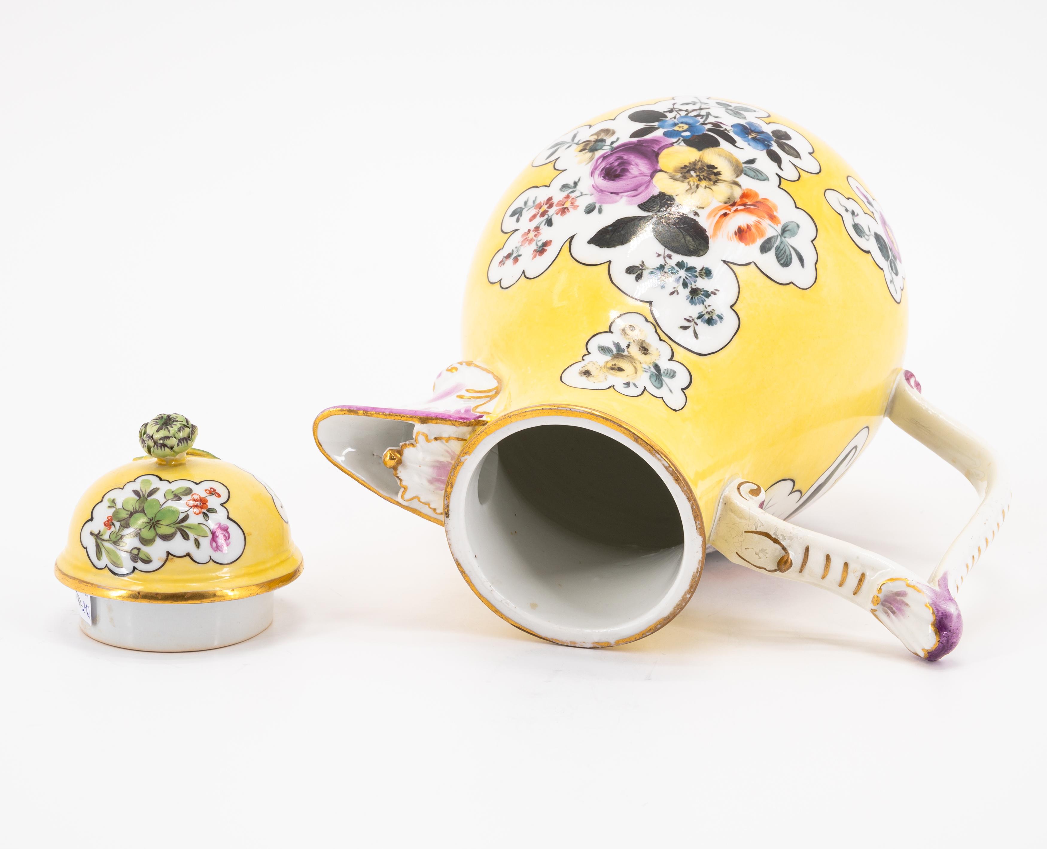 PORCELAIN COFFEE POT WITH YELLOW GROUND AND FLORAL PAINTING - Image 5 of 6