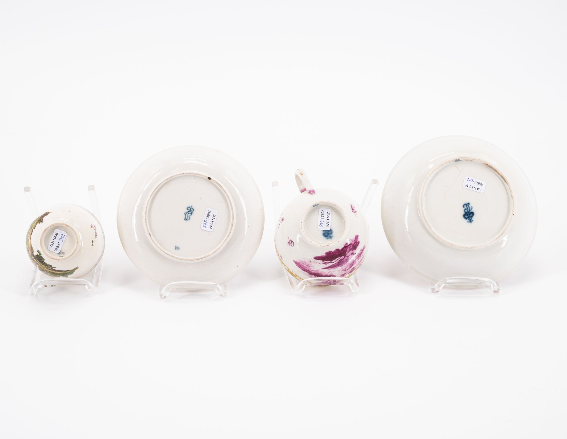 PORCELAIN SLOP BOWL, THREE CUPS AND SAUCERS WITH FIGURATIVE AND FLORAL DECOR - Image 17 of 22