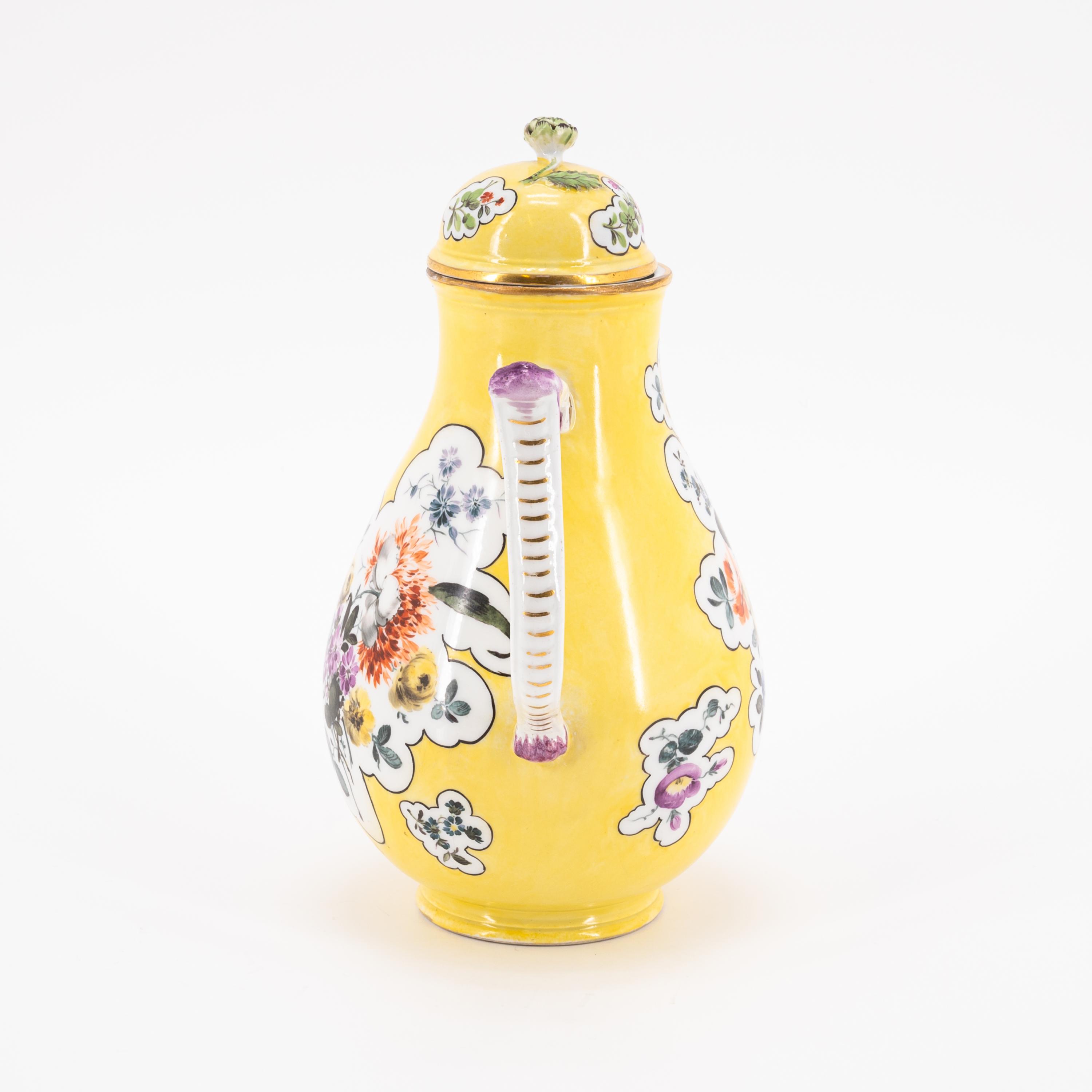 PORCELAIN COFFEE POT WITH YELLOW GROUND AND FLORAL PAINTING - Image 2 of 6