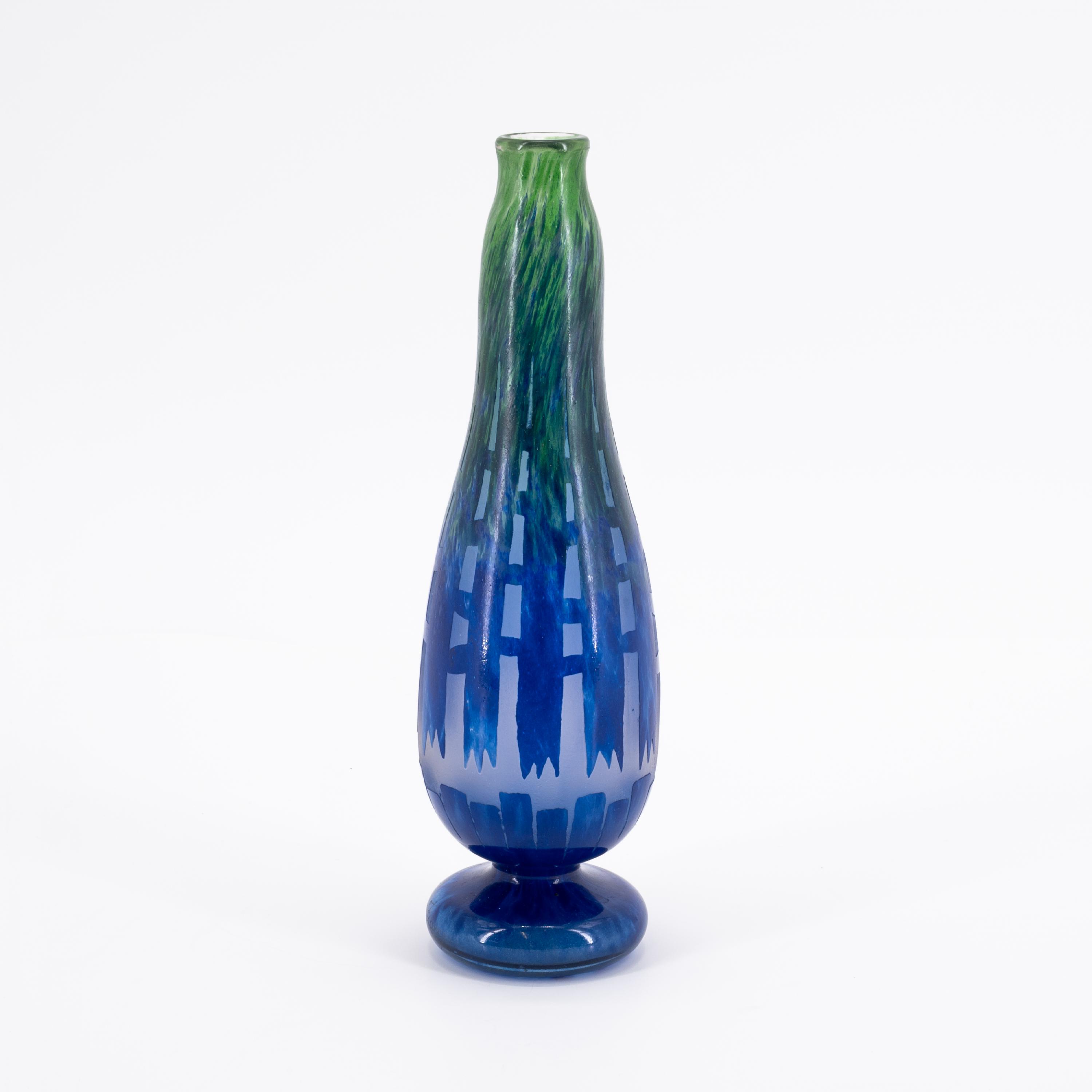 GLASS SOLIFLOR VASE WITH DECOR "CHICORÉES" - Image 4 of 6