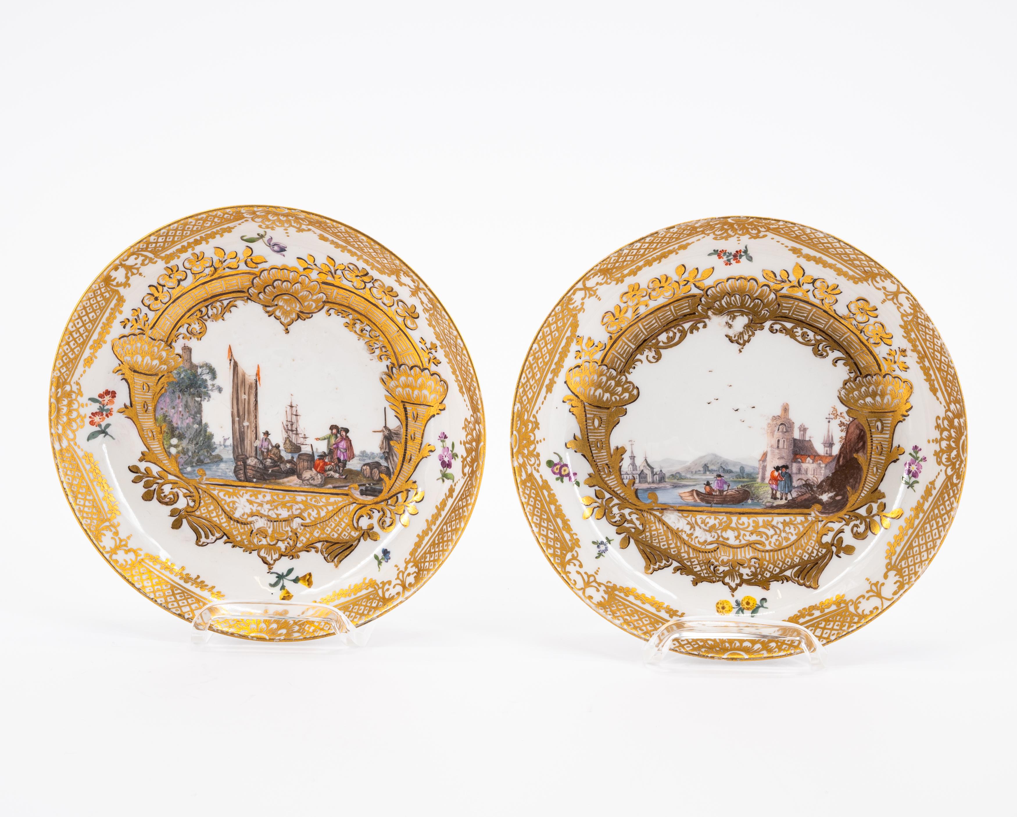 FOUR SMALL PORCELAIN PLATES WITH GOLD CONTOURED WATTEAU SCENES OUTLINES - Image 2 of 5