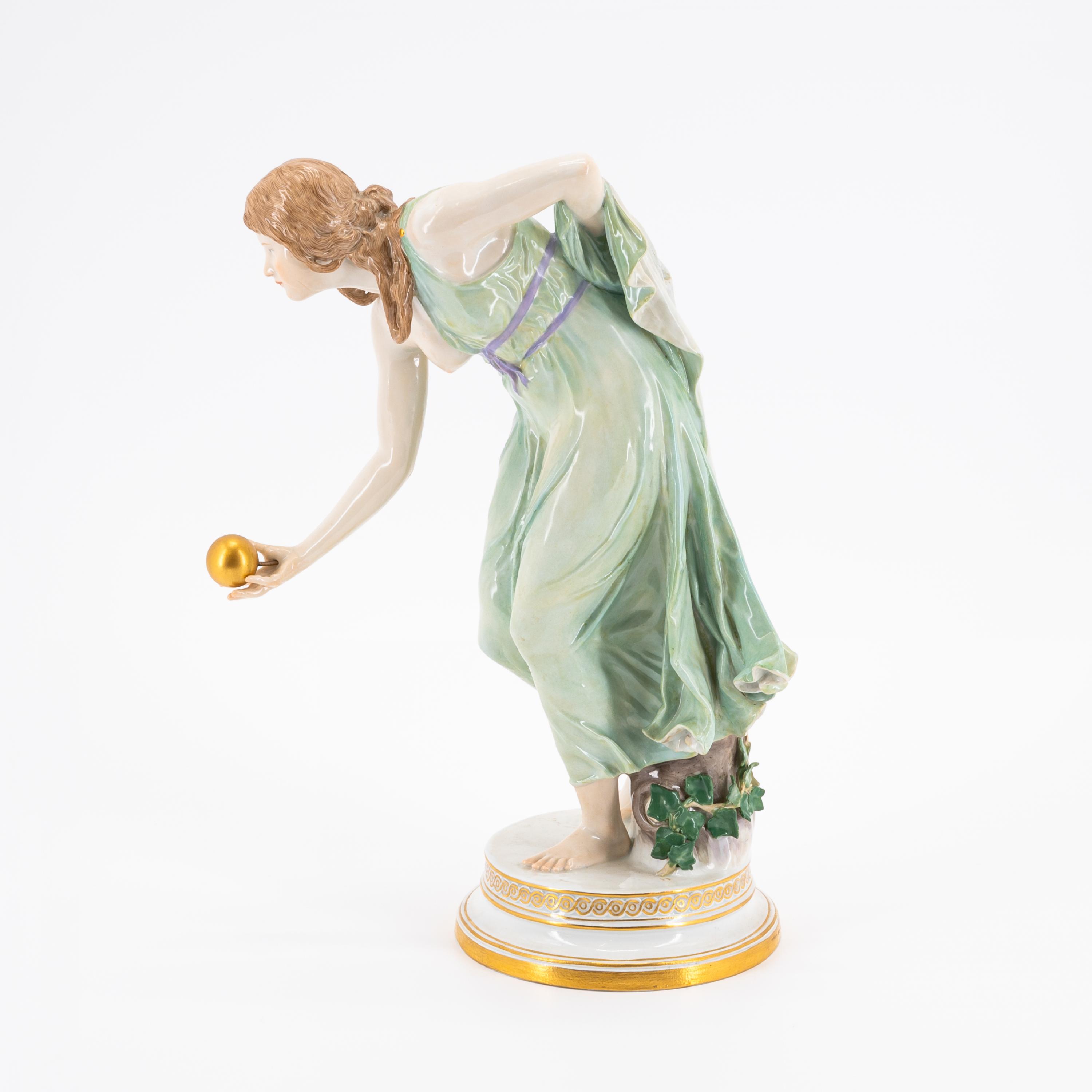 PORCELAIN FIGURE OF THE BALL PLAYER - Image 2 of 5