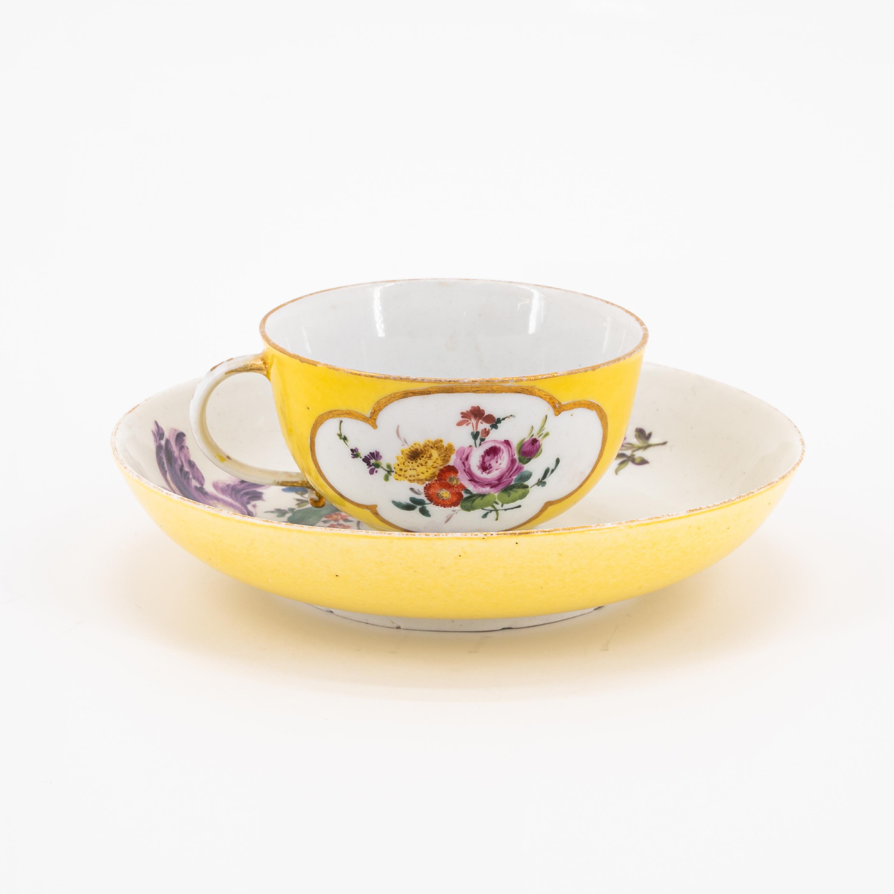 TWO PORCELAIN CUPS AND SAUCERS WITH YELLOW AND ORANGE COLOURED GROUND AS WELL AS FLORAL DECOR - Image 3 of 11