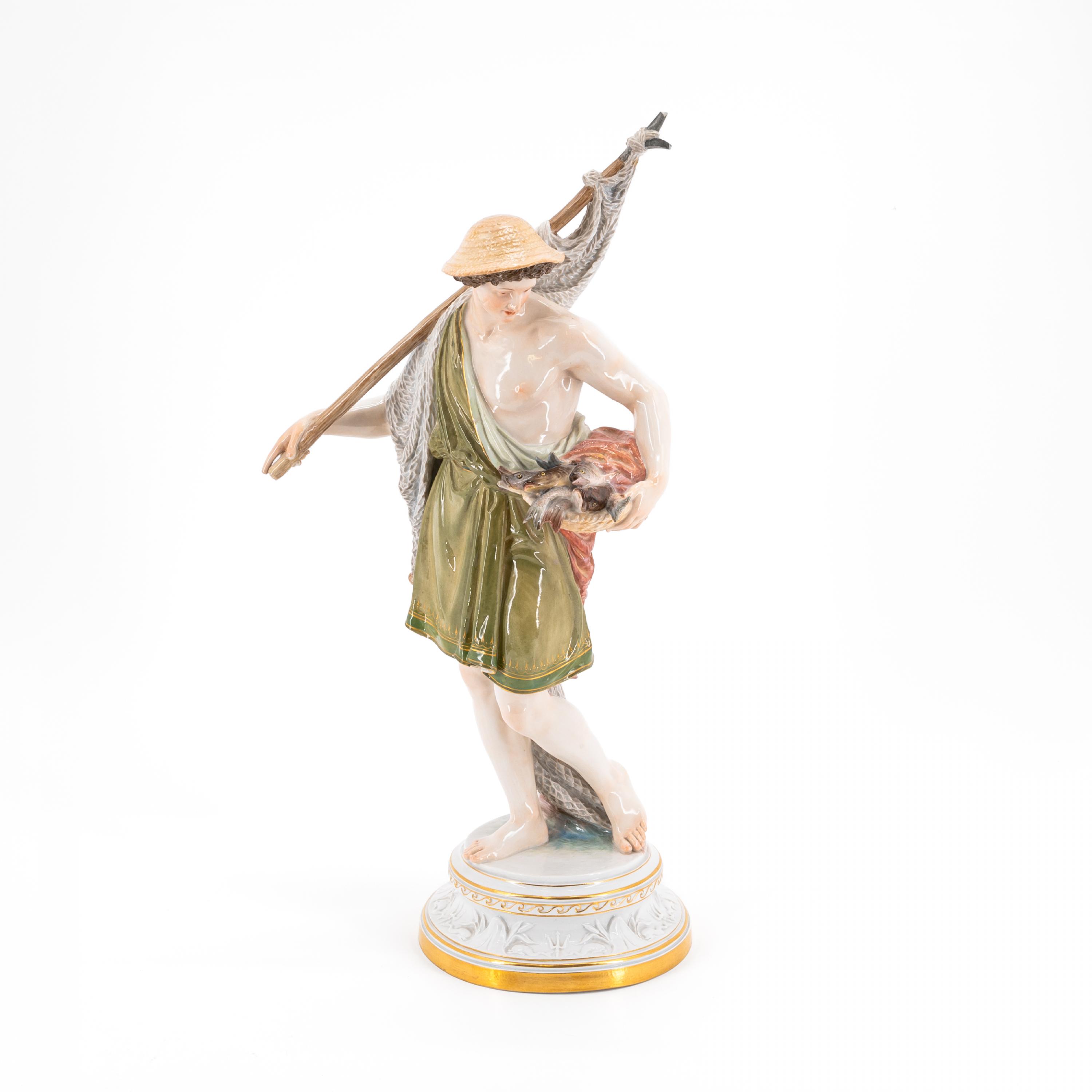 LARGE PORCELAIN FIGURINE OF A FISHER - Image 2 of 6
