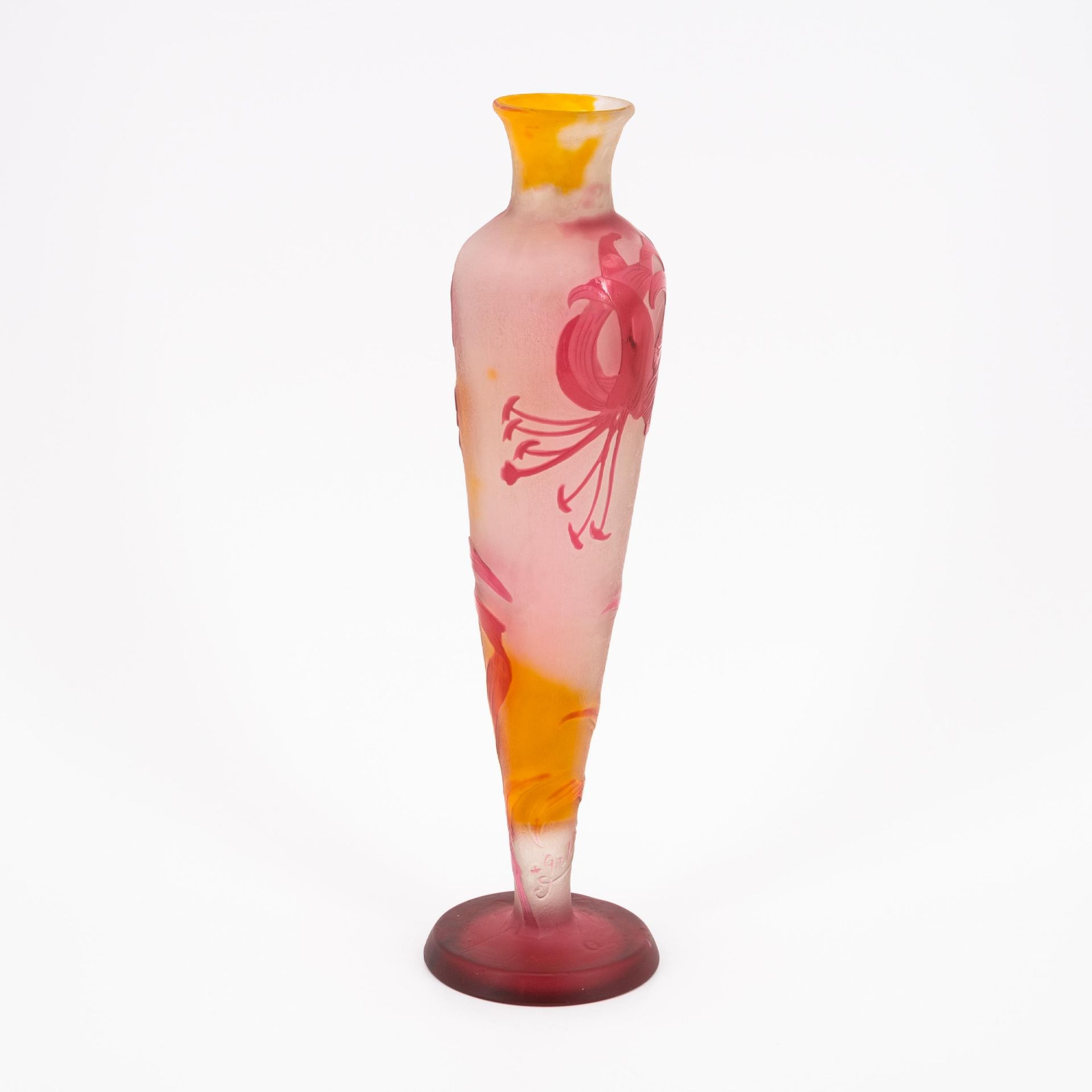 GLASS SOLIFLORE WITH LILY - Image 3 of 7