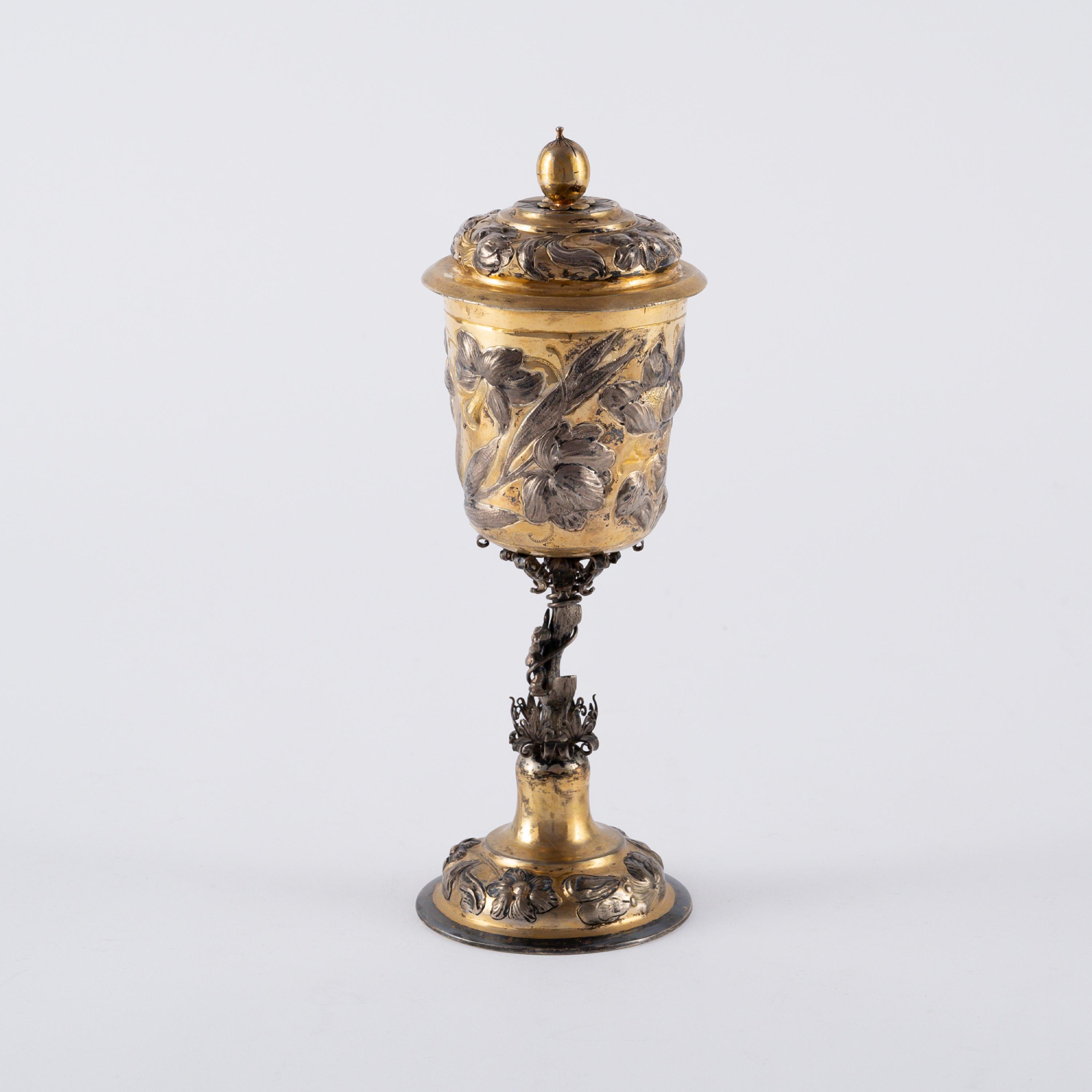 EXCEPTIONAL SILVER LIDDED GOBLET WITH FLOWERS - Image 3 of 7