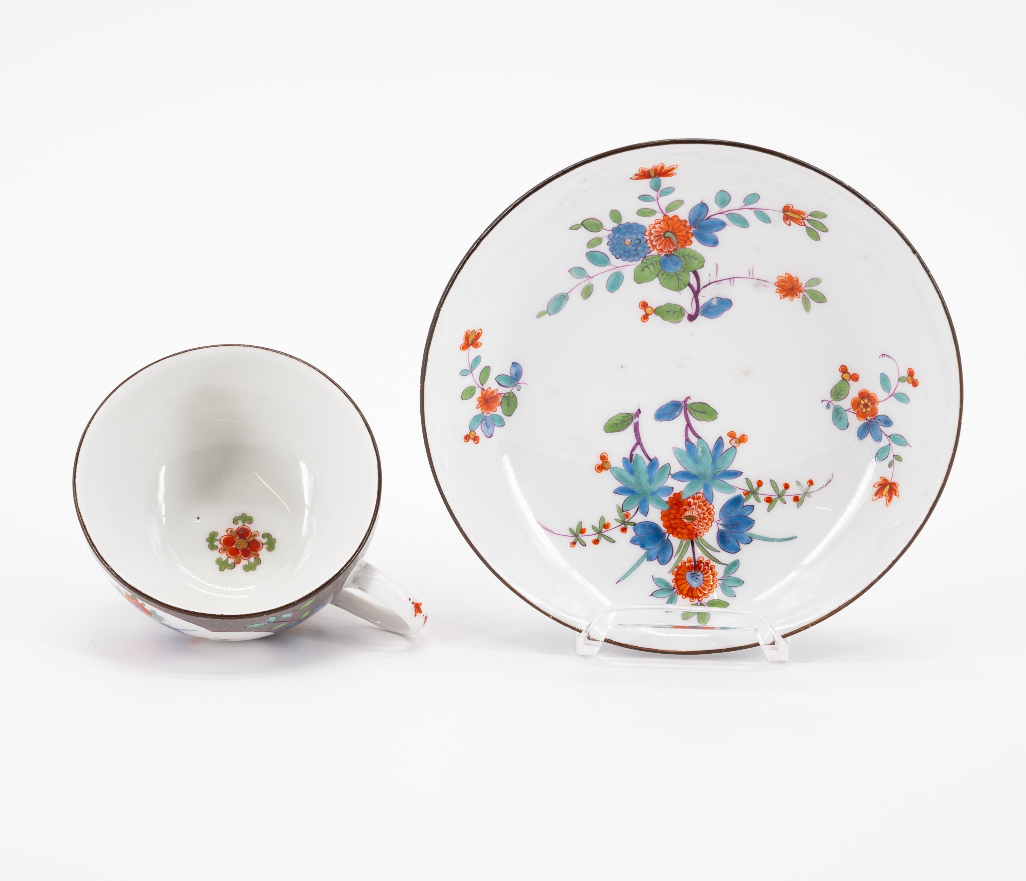 PORCELAIN CAP & SAUCER WITH GREY GROUND AND "INDIAN FLOWERS" & CUP WITH TURQUOISE GROUND AND CRANE - Image 5 of 11