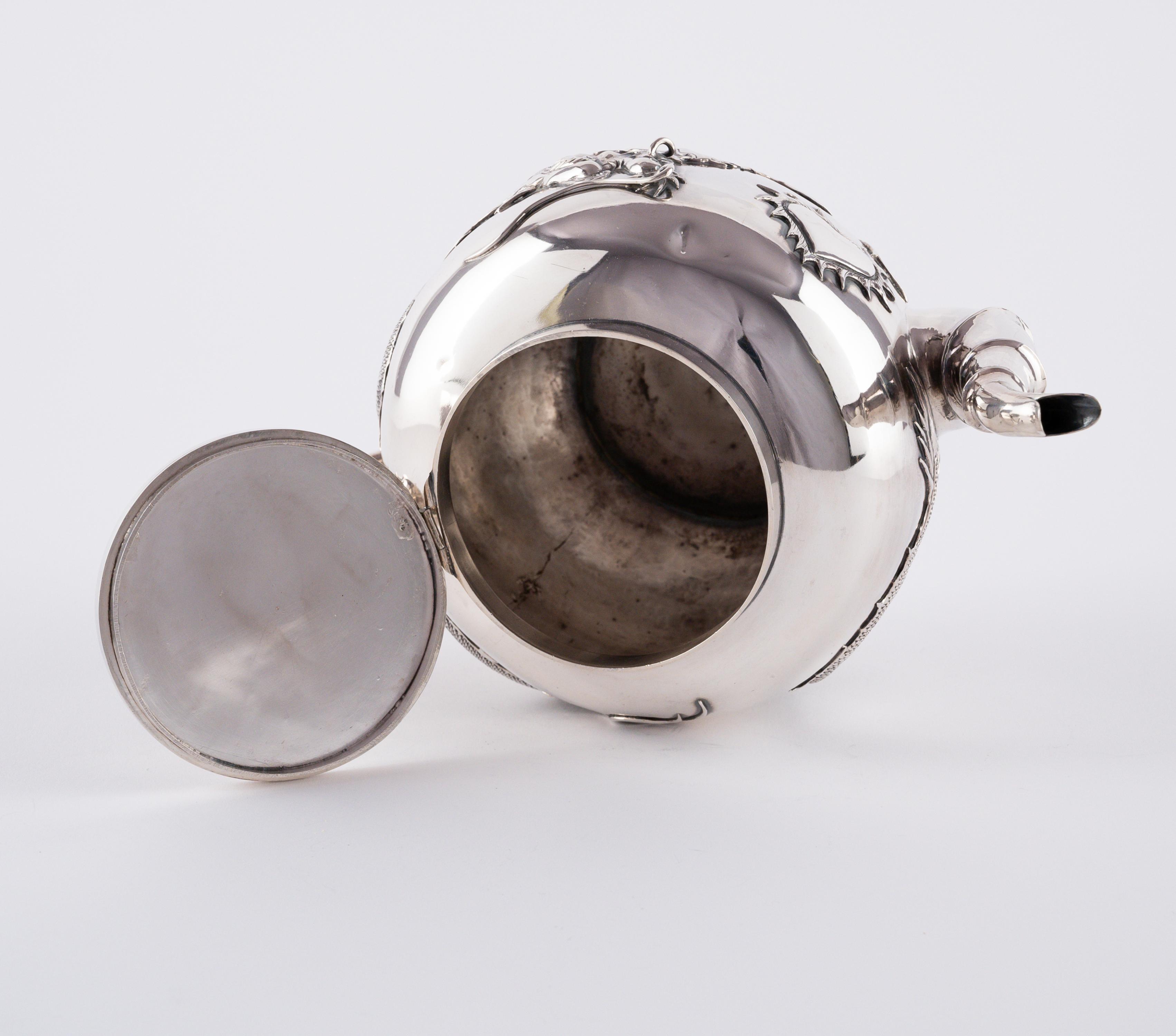 EXCEPTIONAL SILVER TEA SERVICE WITH DRAGON DECORATION - Image 6 of 12