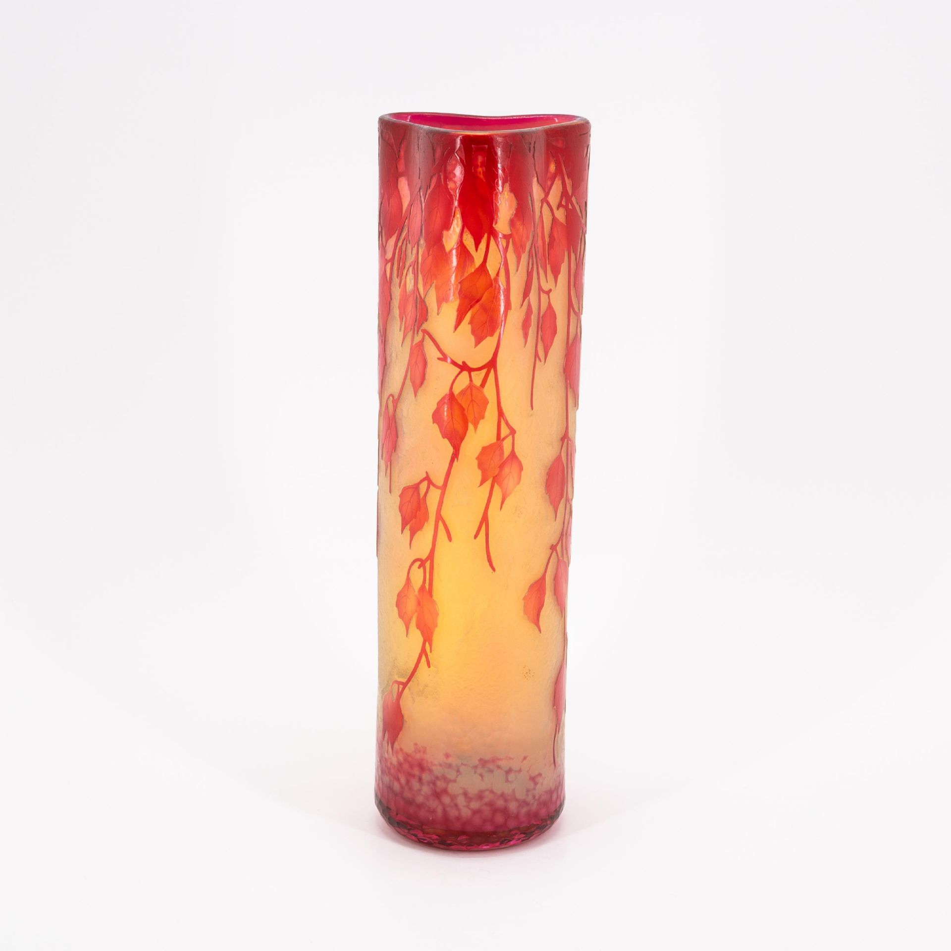 CYLINDER-SHAPED GLASS VASE WITH BIRCH LEAVES - Image 4 of 6