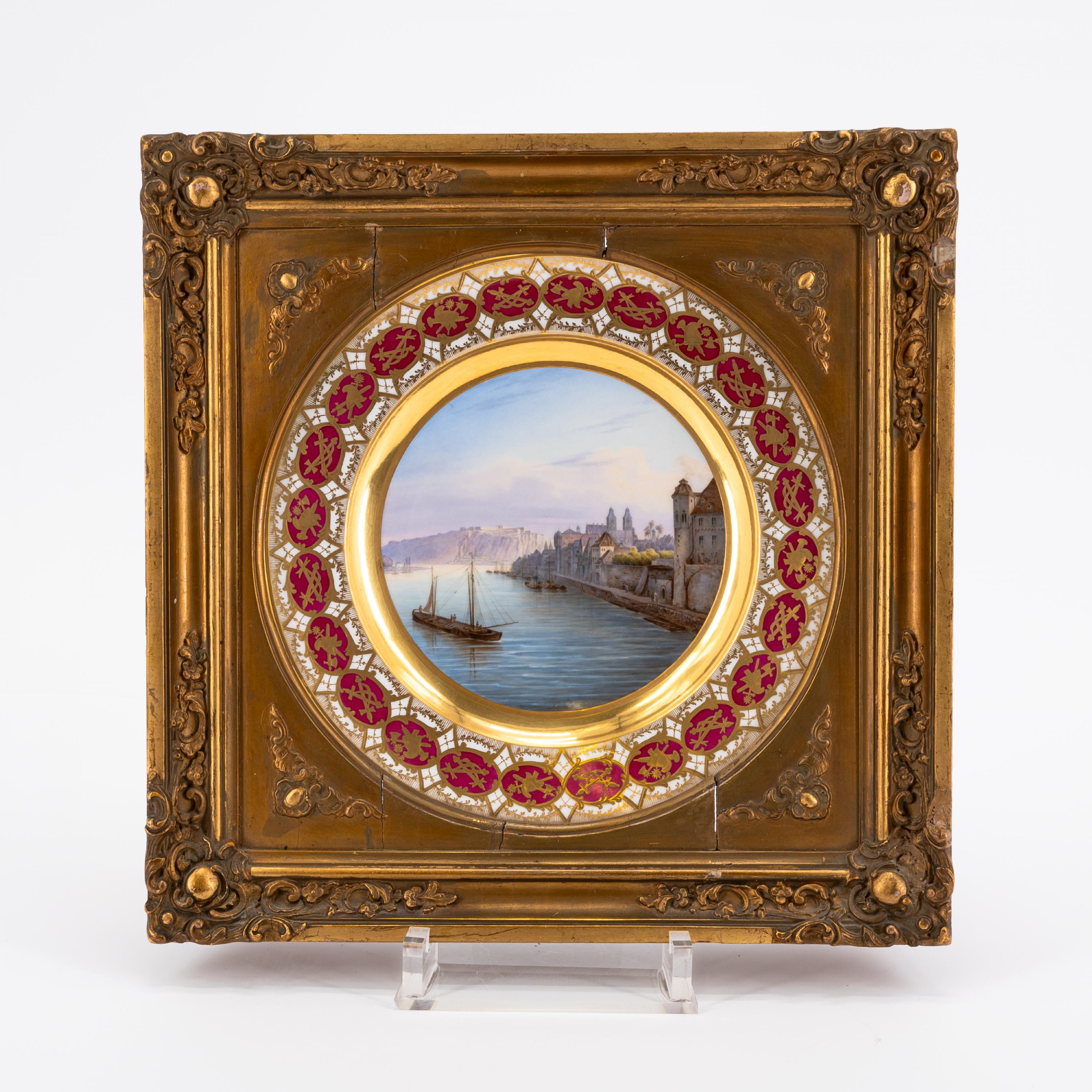 EXEPTIONAL SERIES OF TWELVE PORCELAIN PLATES WITH ROMANTIC VIEWS OF THE RHINE - Image 13 of 26