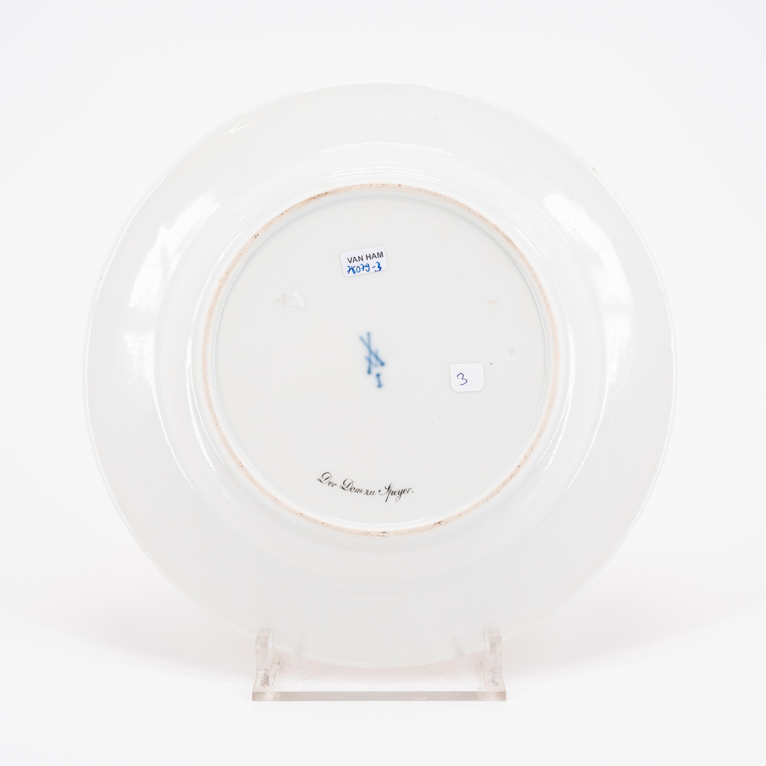 PORCELAIN PLATE WITH THE 'DOM ZU SPEYER' (SPEYER CATHEDRAL) - Image 2 of 2