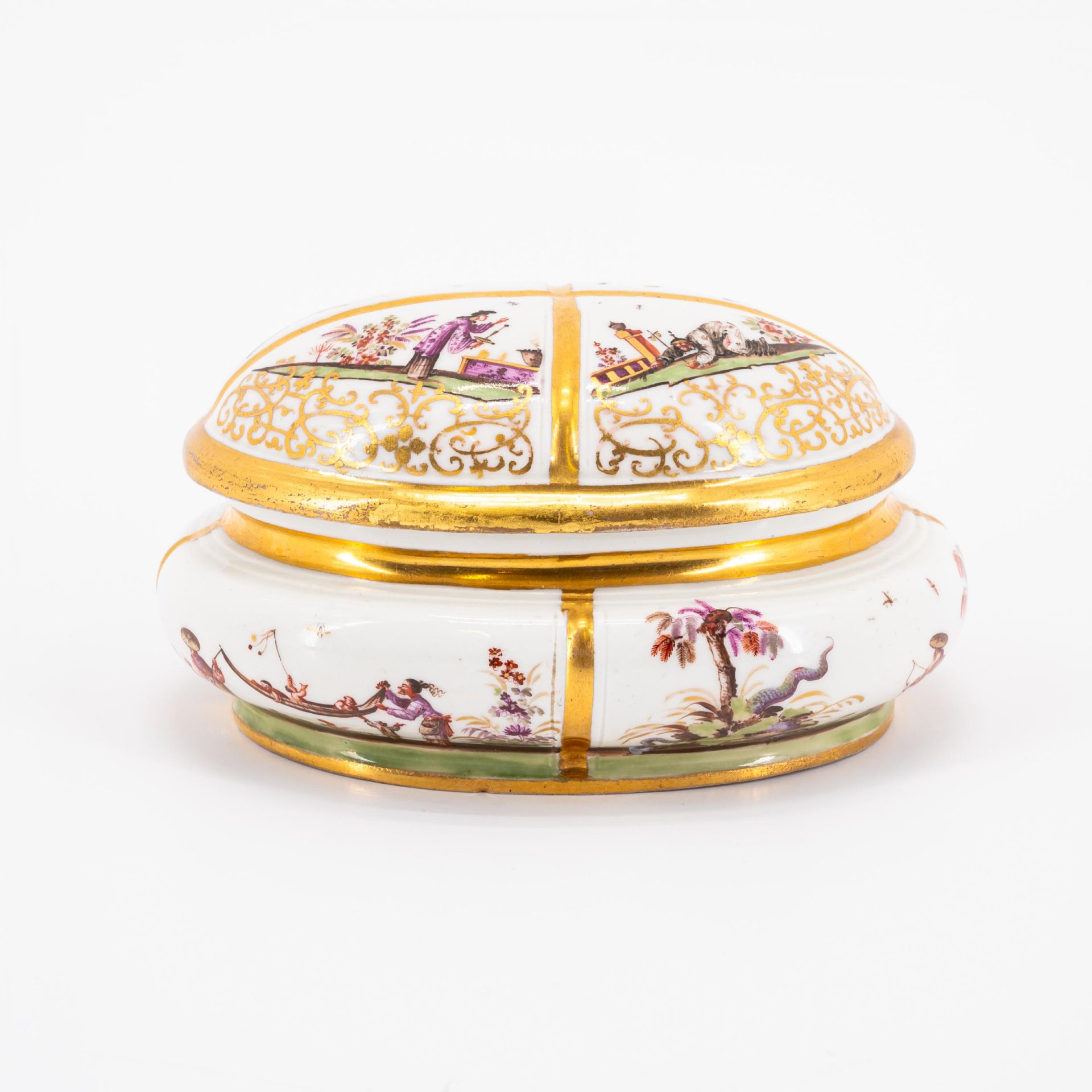 Ovale Zuckerdose mit Chinoiserien - Bild 4 aus 7