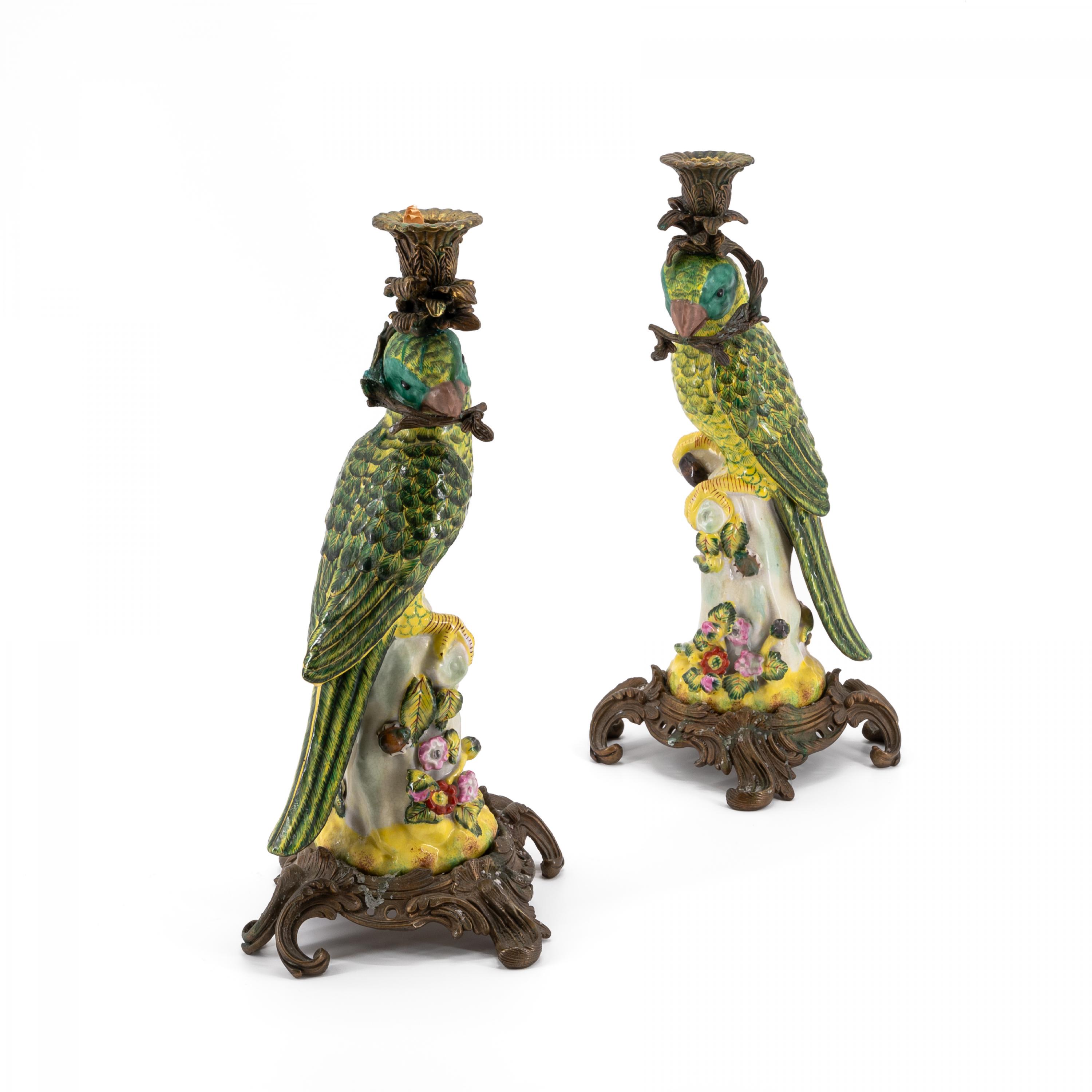 PAIR OF EXTRAORDINARY PORCELAIN CANDLESTICKS WITH PARROTS