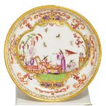 SMALL PORCELAIN SAUCER WITH CHINOISERIES