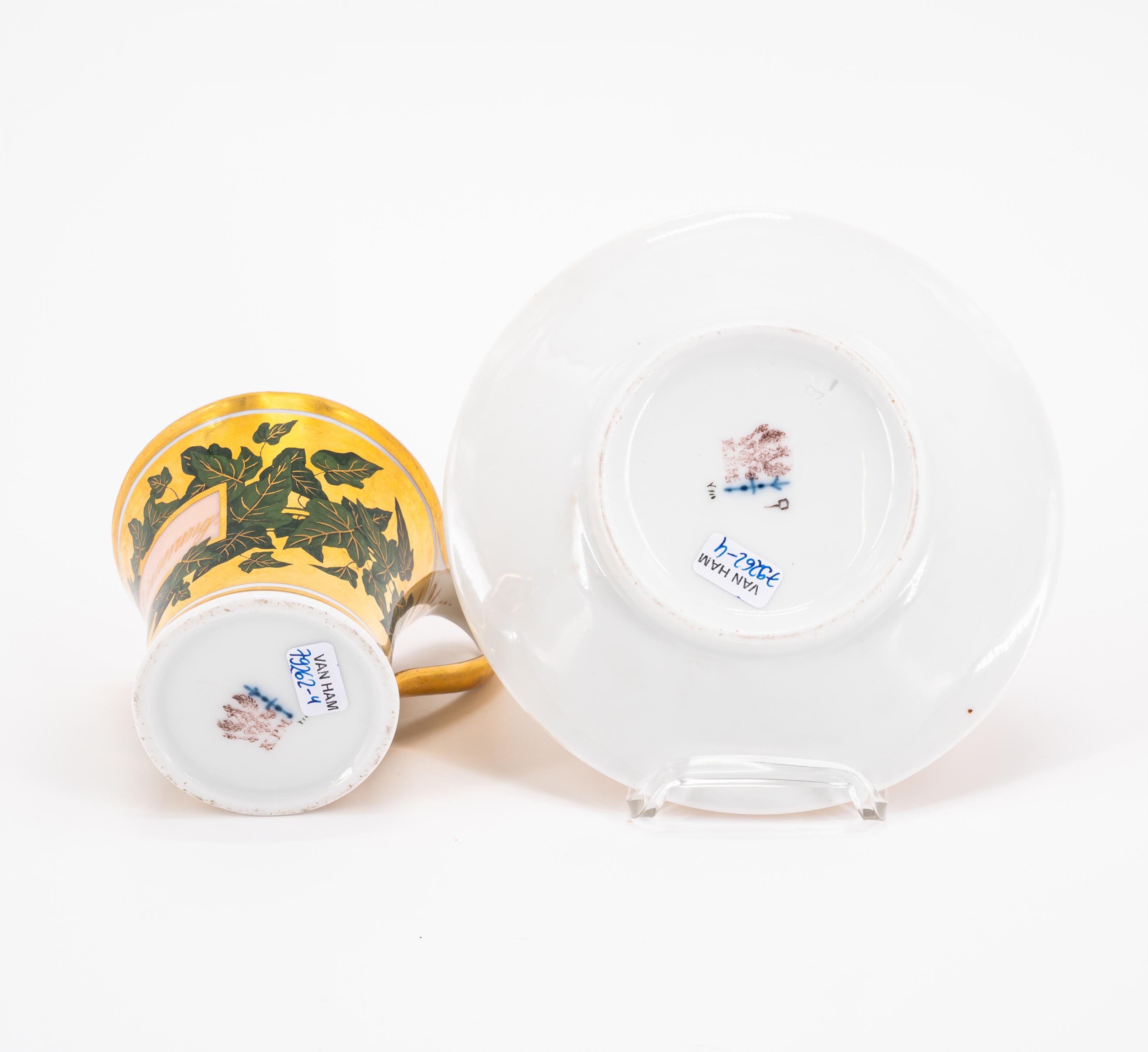 PORCELAIN CUP AND SAUCER WITH IVY AND INSCRIPTION "ERINNERUNG" - Image 6 of 6