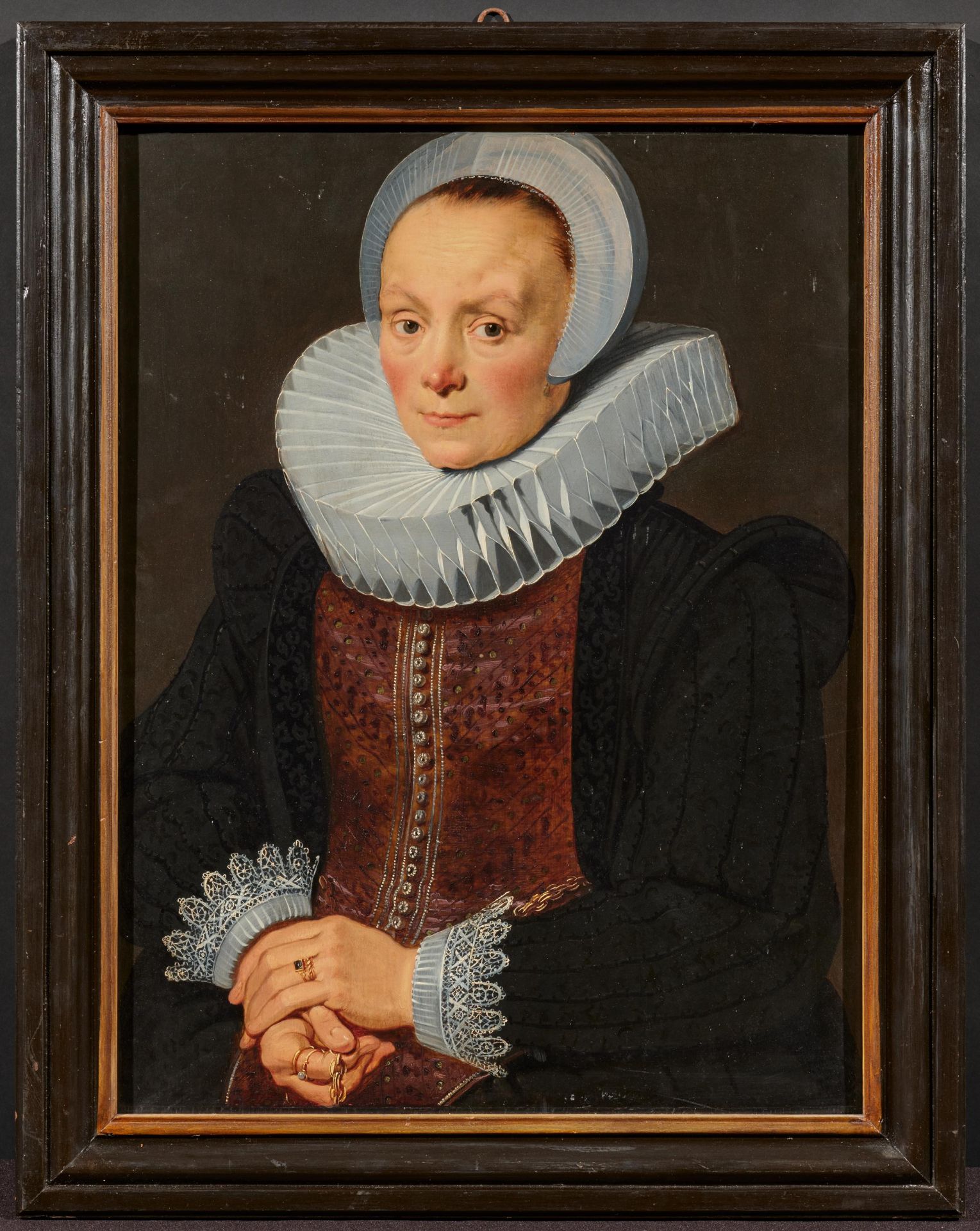 Niederländische Schule: Porträt einer vornehmen Dame mit Spitzenhaube und weißer Halskrause - Bild 2 aus 5