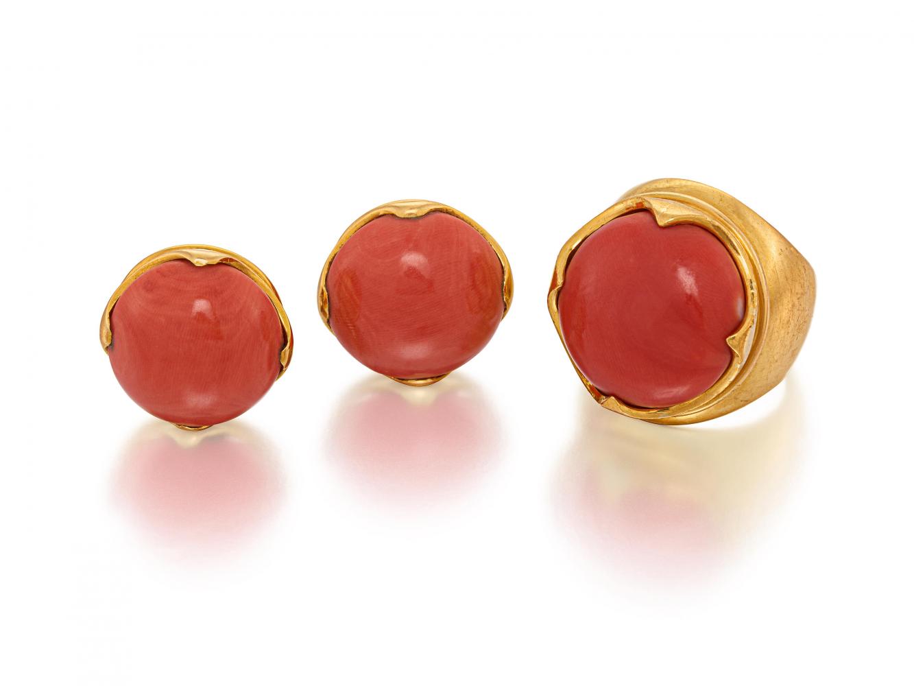 Elisabeth Treskow: Coral-Set: Ring and Ear Studs - Image 2 of 9