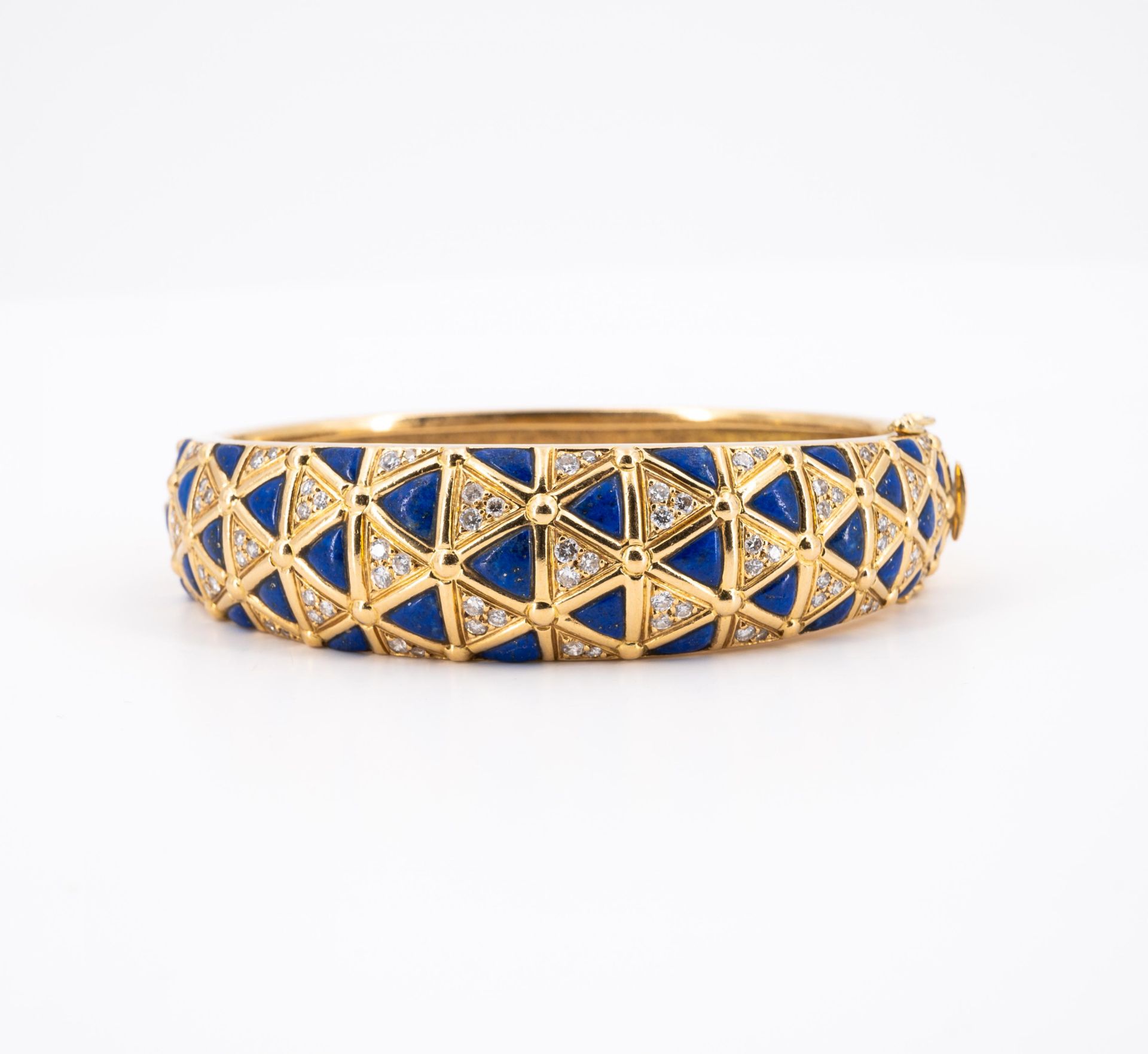 Van Cleef & Arpels: Crowned-Lapis-Lazuli-Diamond-Bangle
