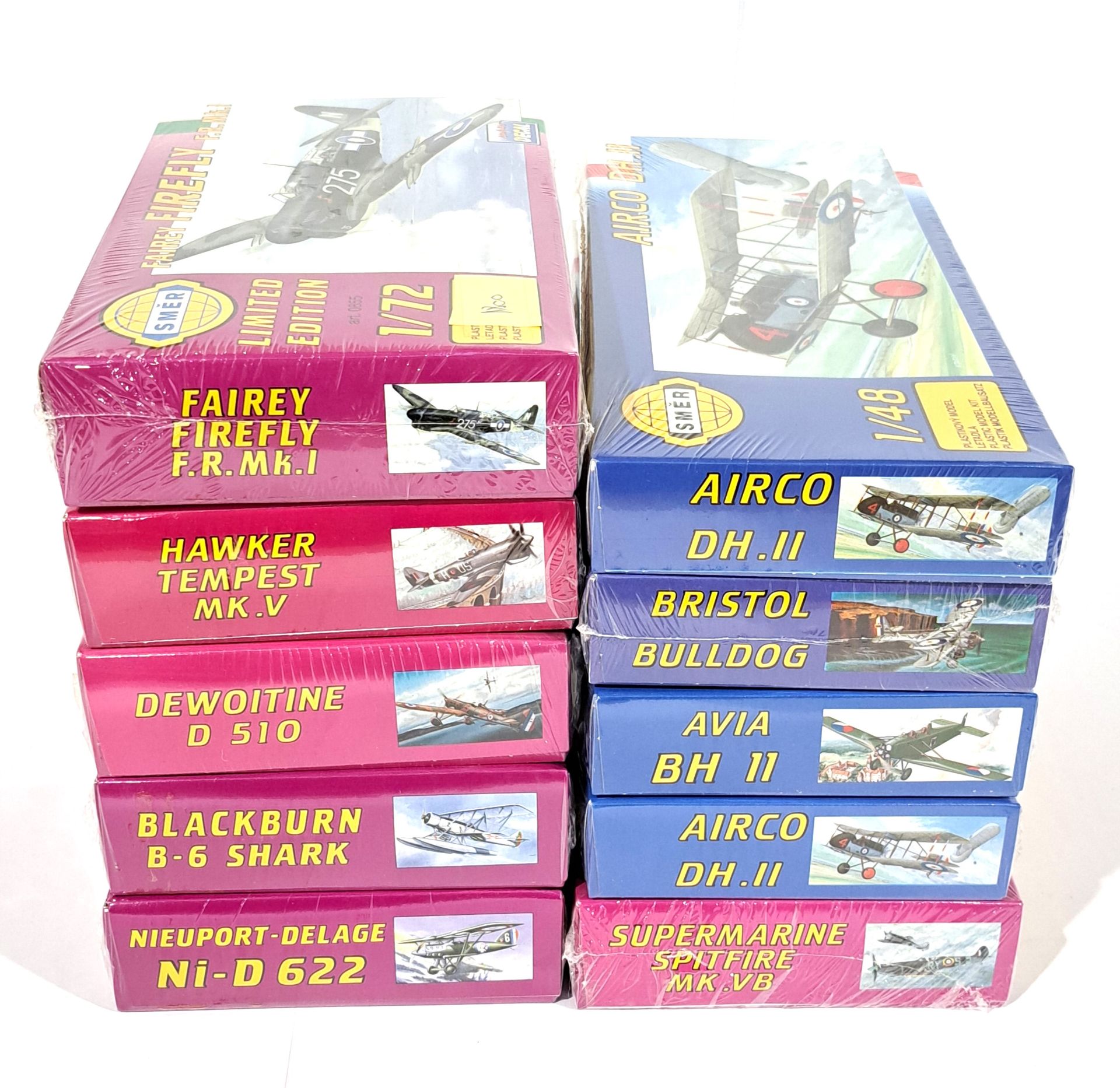 SMER a boxed group of airplane unmade model kits