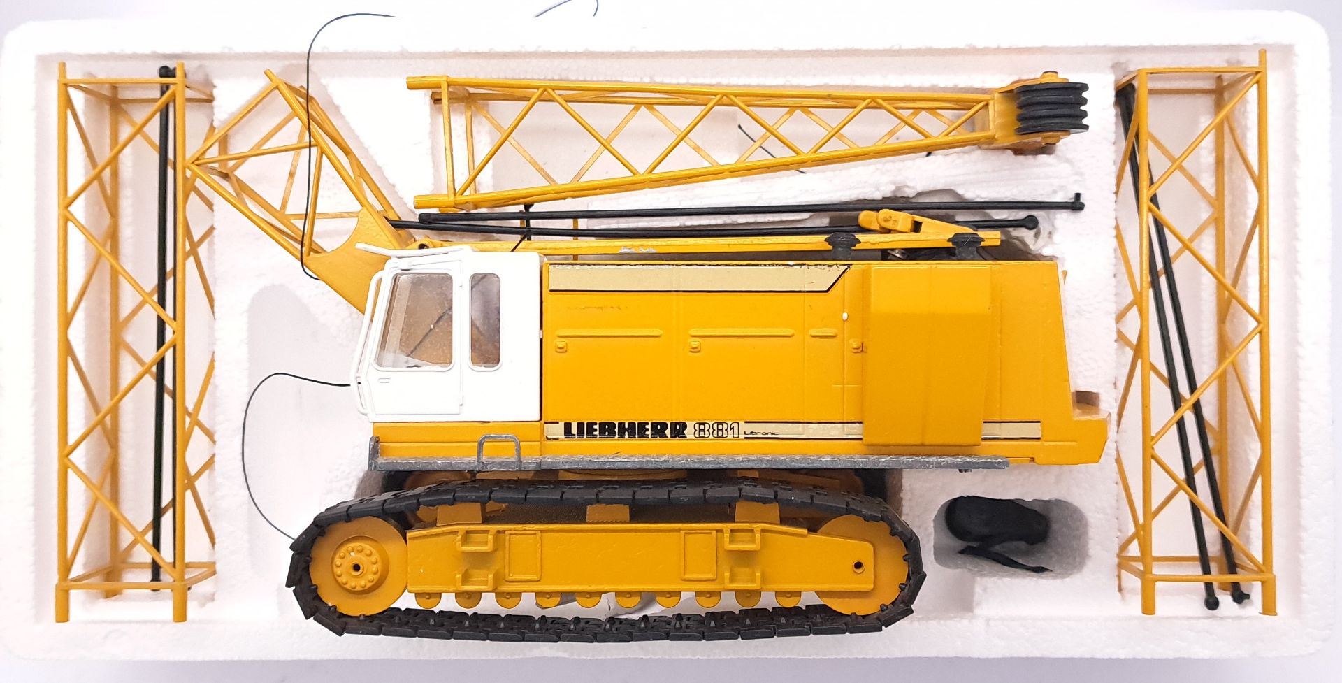 Conrad a boxed No.2831 Liebherr Hydraulic Cable Excavator HS882 - Image 3 of 3