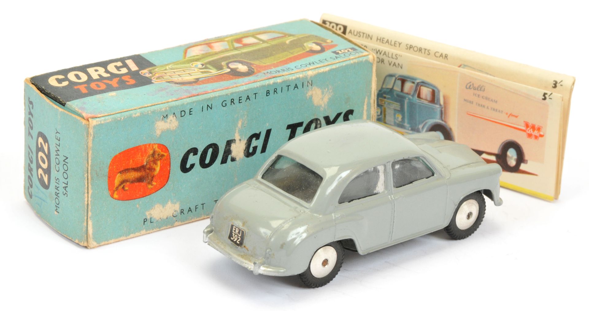Corgi Toys 202 Morris Cowley Saloon - Grey, silver trim and flat spun hubs - Image 2 of 2