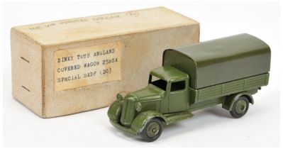 Dinky Toys Military 25B Covered Wagon (south African)  - Green including rigid hubs and metal til...